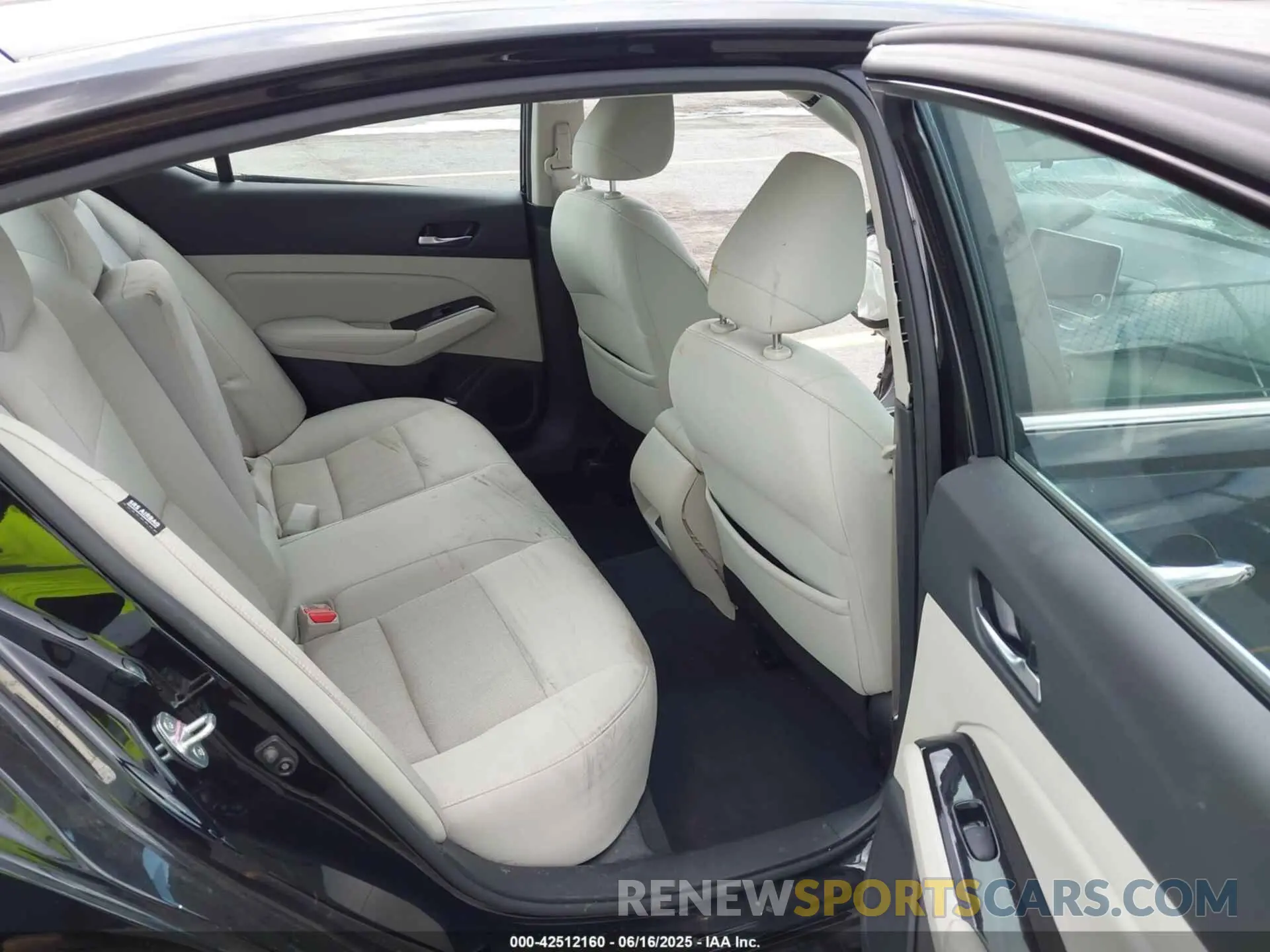 8 fotografías del automóvil dañado 1N4BL4DVXMN406122 NISSAN ALTIMA 2021