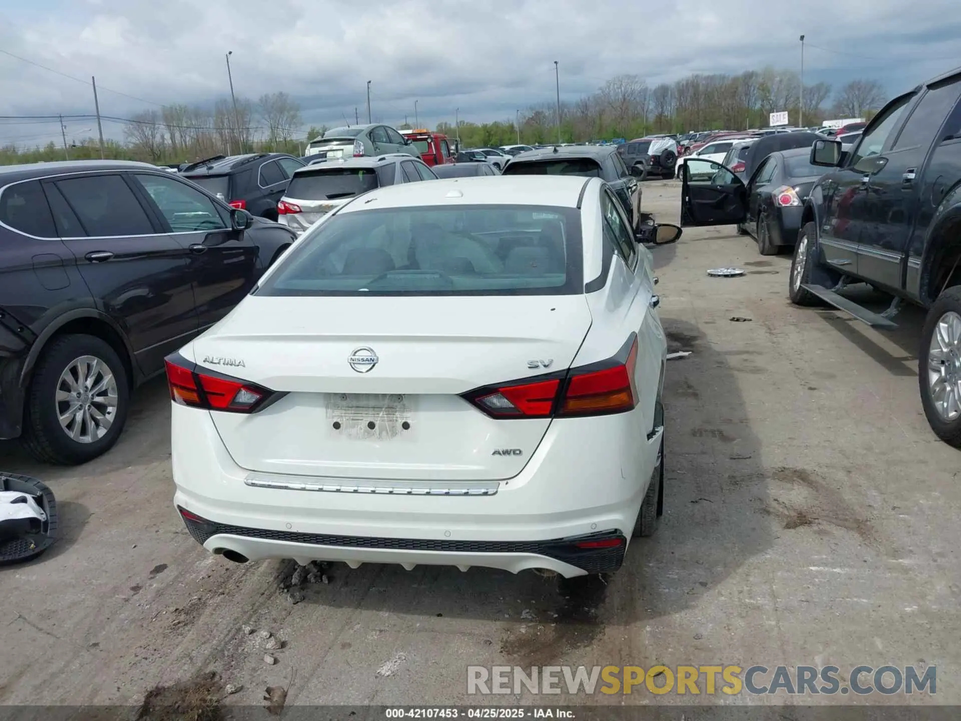 17 fotografías del automóvil dañado 1N4BL4DW7MN372228 NISSAN ALTIMA 2021