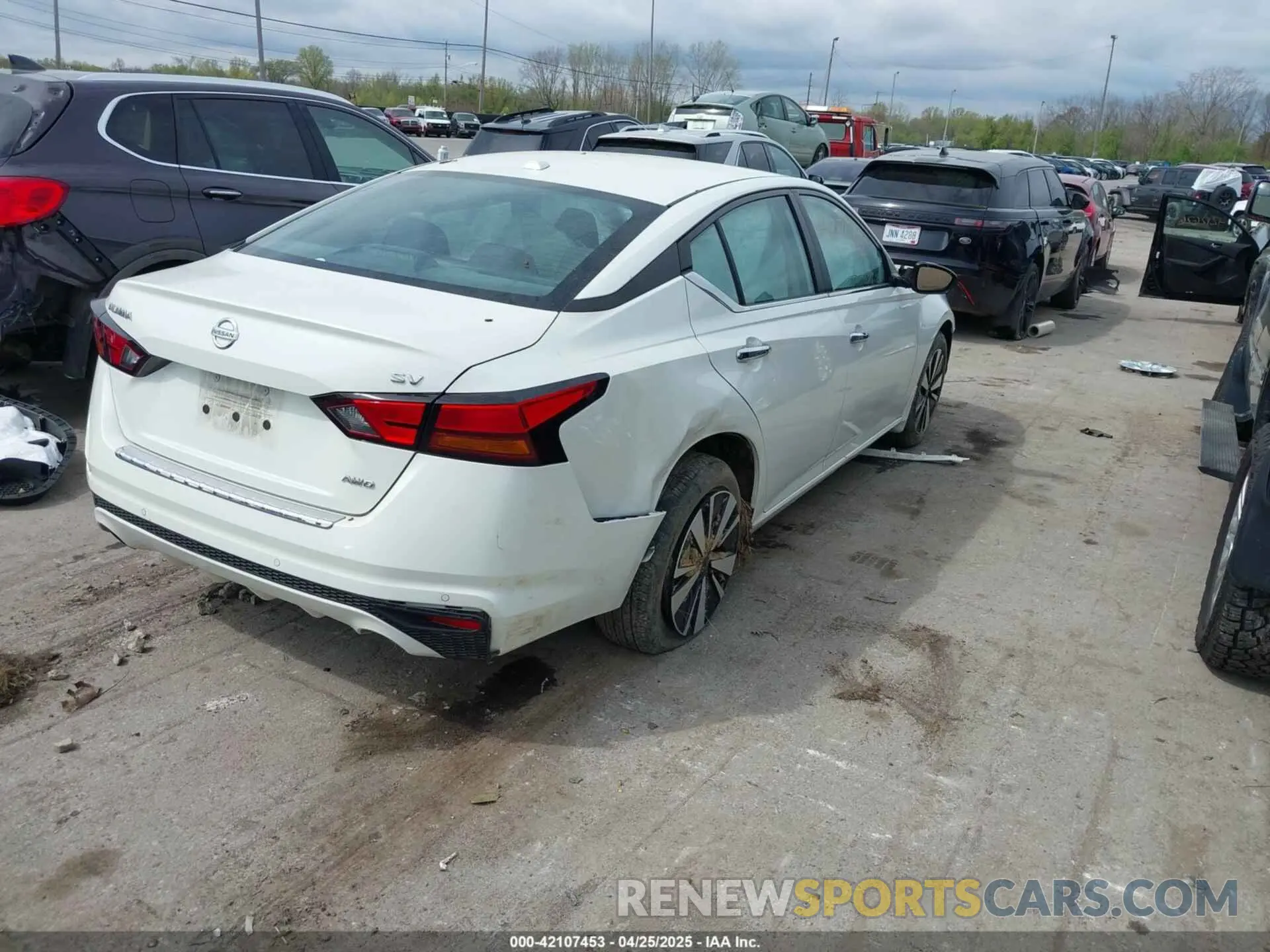 4 fotografías del automóvil dañado 1N4BL4DW7MN372228 NISSAN ALTIMA 2021