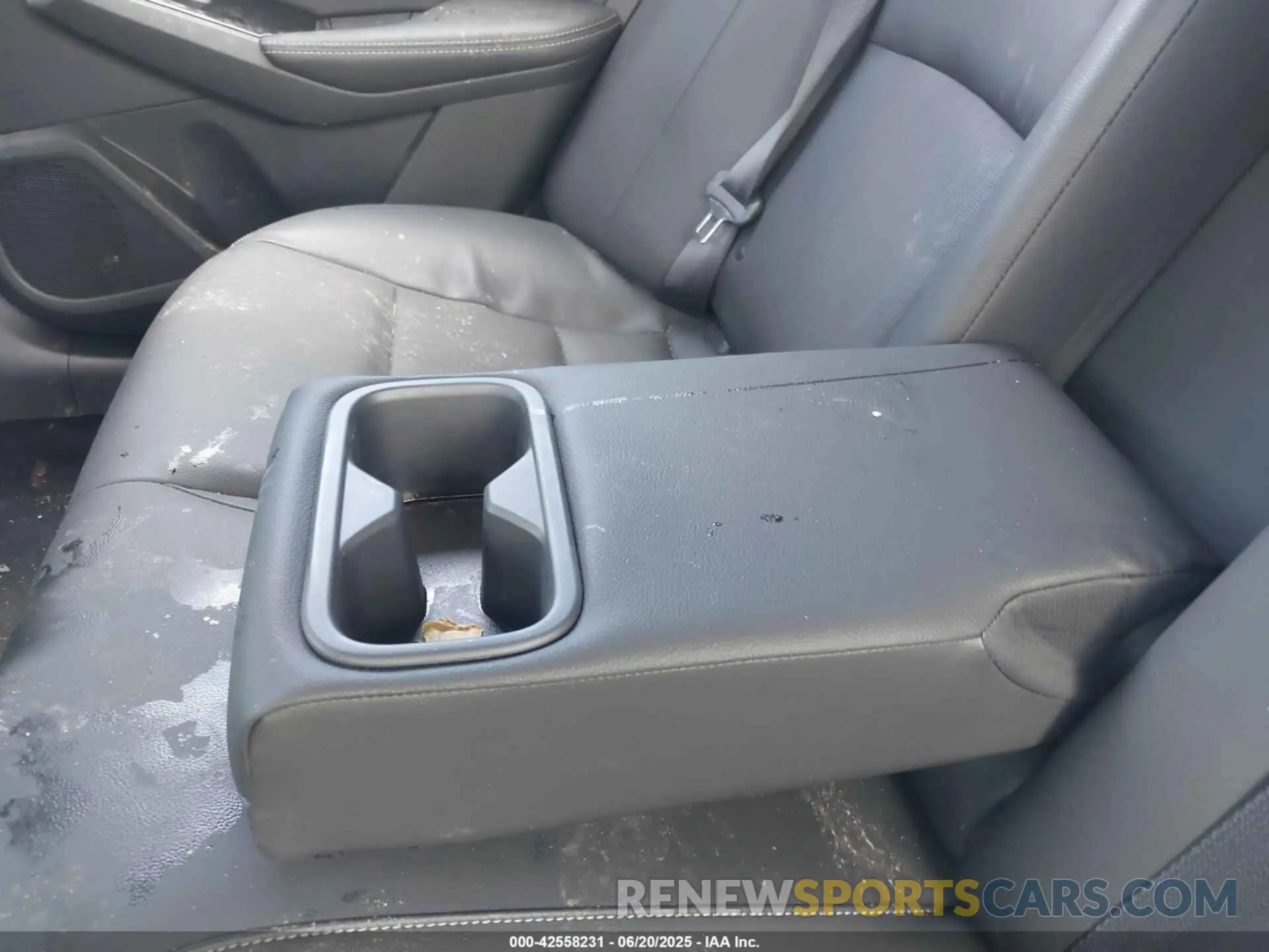 19 fotografías del automóvil dañado 1N4BL4EV6MN345897 NISSAN ALTIMA 2021