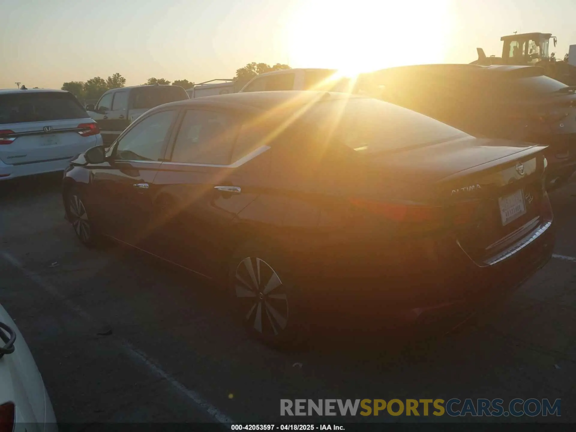 14 fotografías del automóvil dañado 1N4BL4EV8MN371482 NISSAN ALTIMA 2021