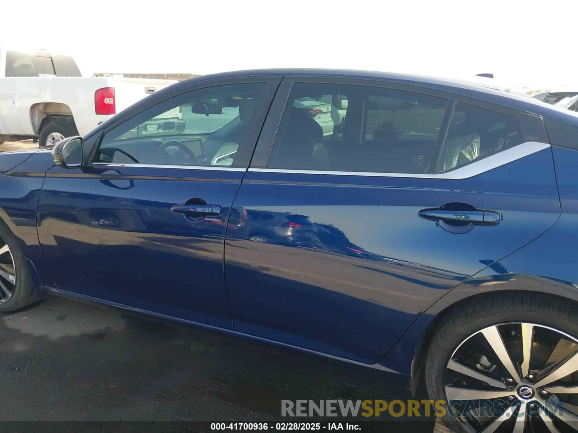 14 fotografías del automóvil dañado 1N4AL4CV0NN366146 NISSAN ALTIMA 2022
