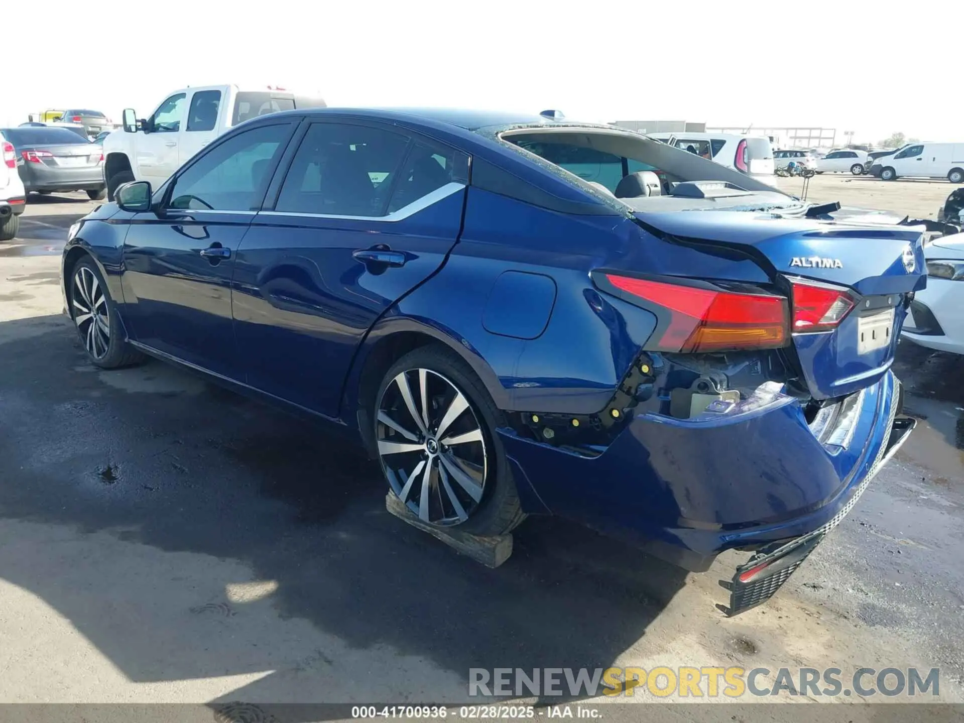 3 fotografías del automóvil dañado 1N4AL4CV0NN366146 NISSAN ALTIMA 2022