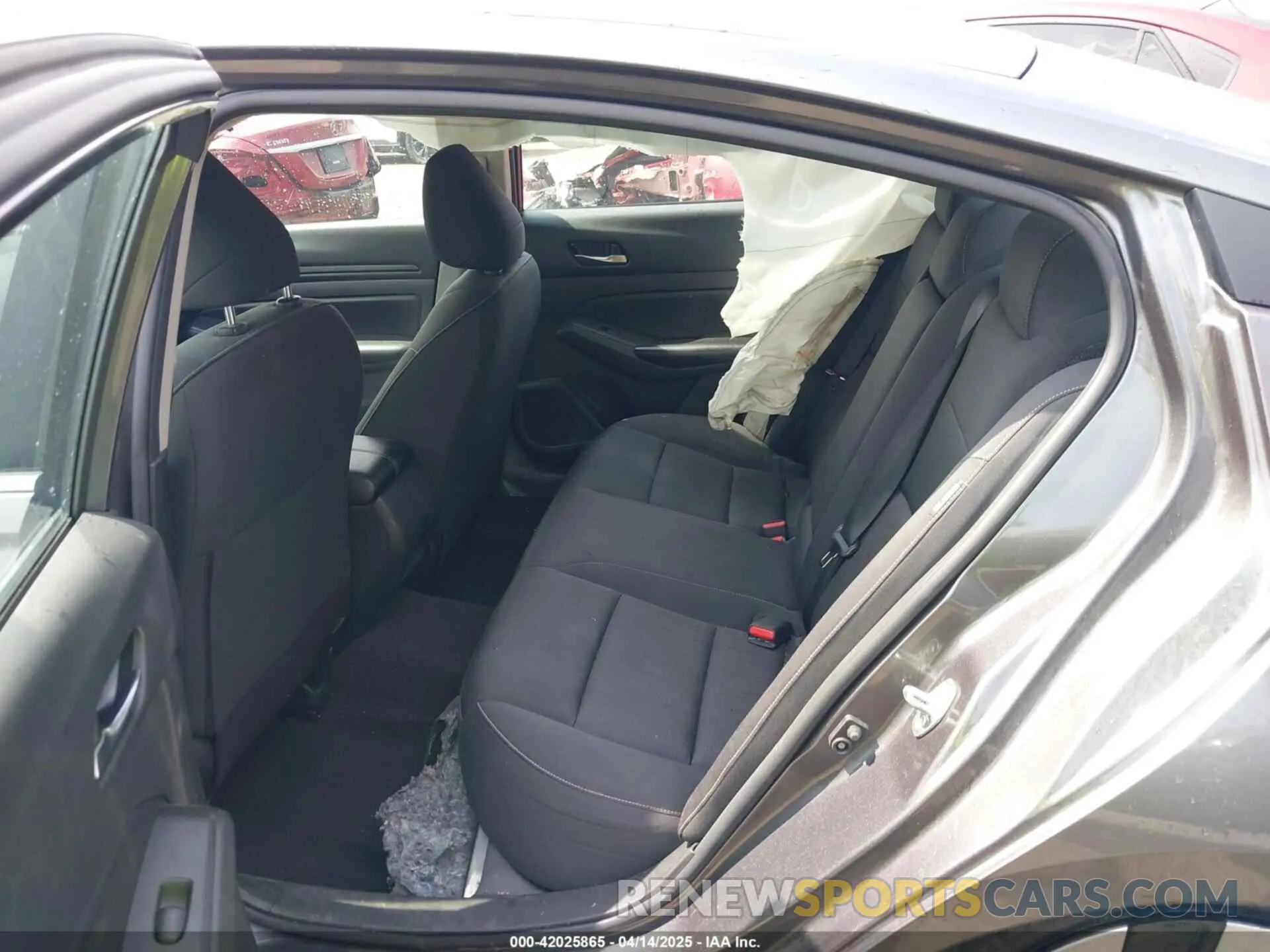 8 fotografías del automóvil dañado 1N4BL4BV0NN326350 NISSAN ALTIMA 2022