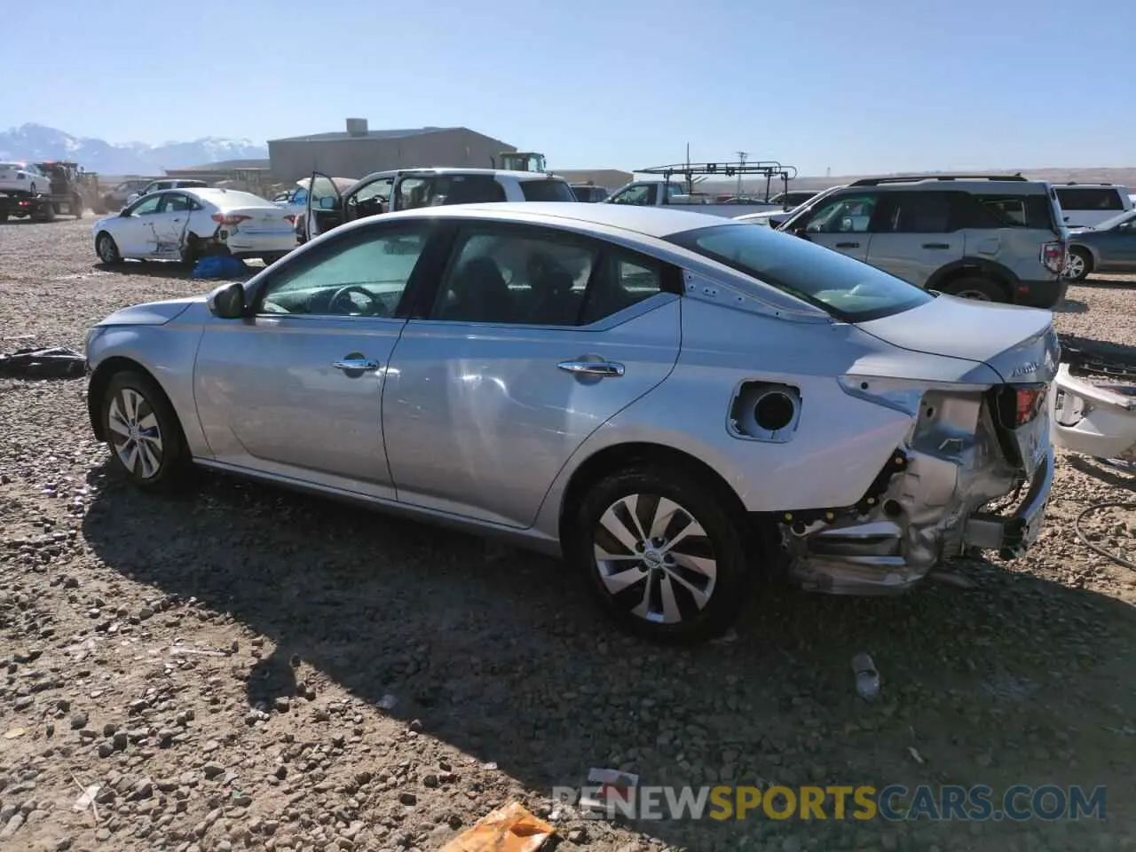 2 fotografías del automóvil dañado 1N4BL4BV2NN401565 NISSAN ALTIMA 2022
