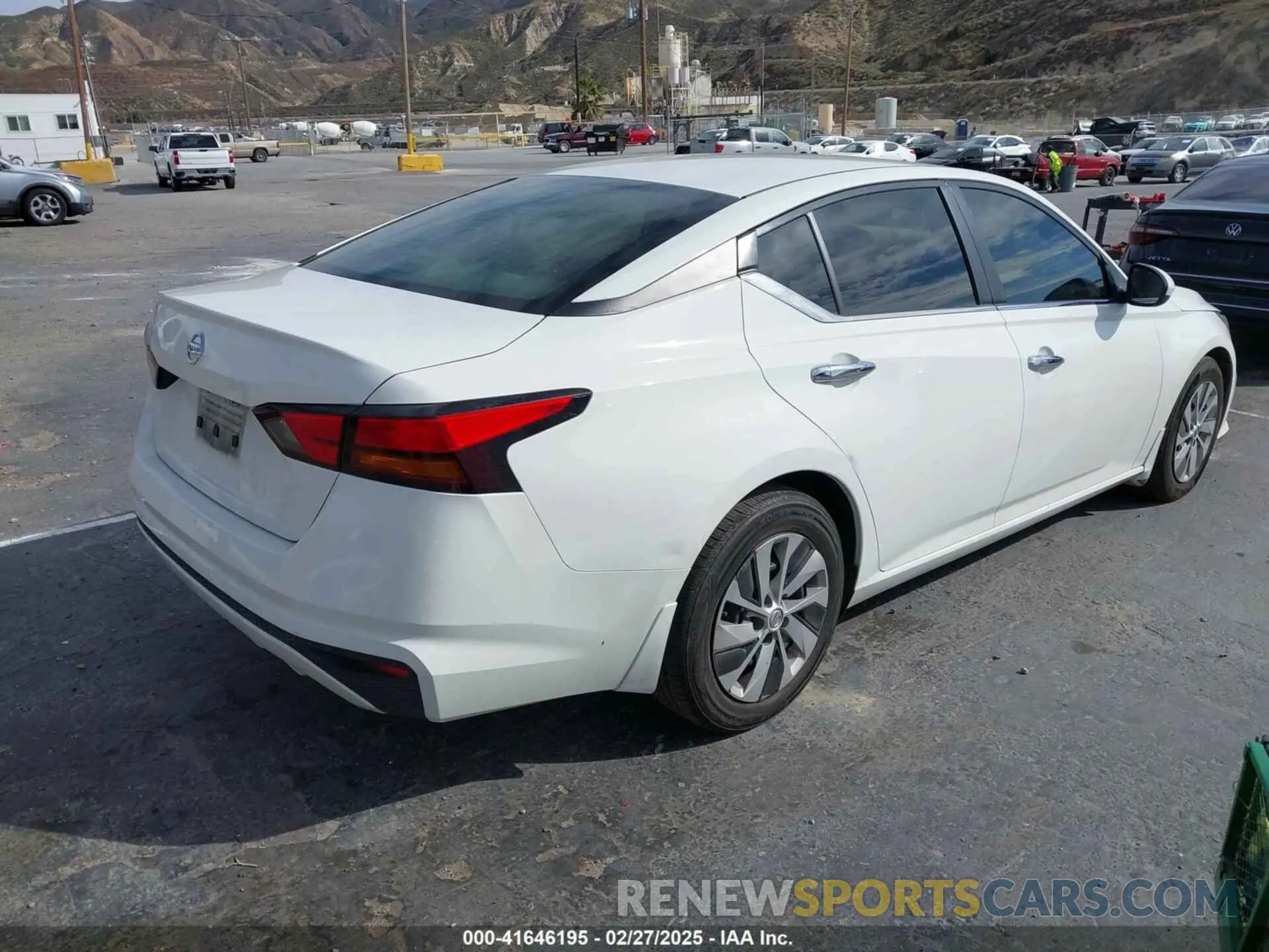 4 fotografías del automóvil dañado 1N4BL4BV3NN343272 NISSAN ALTIMA 2022