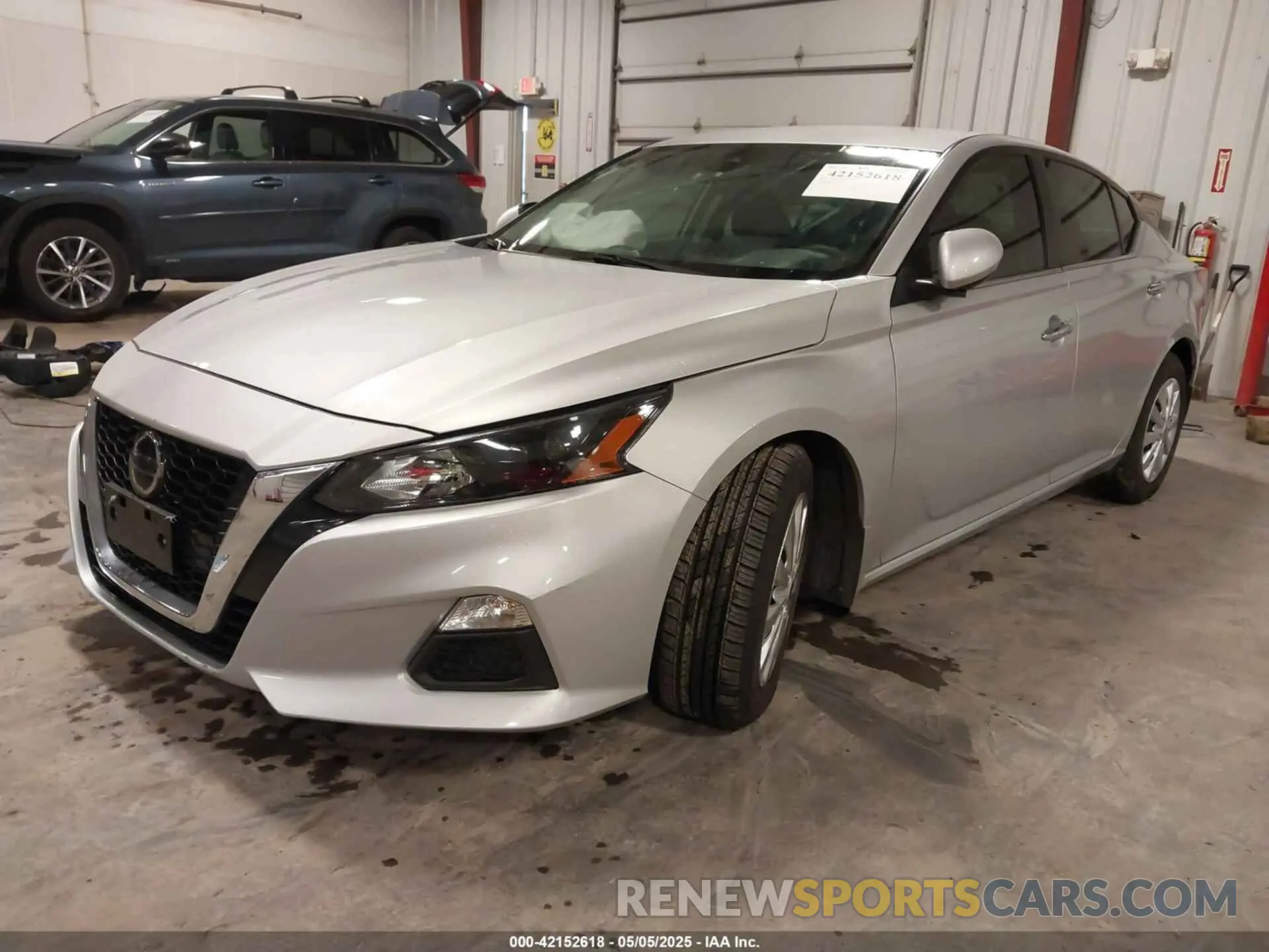 2 fotografías del automóvil dañado 1N4BL4BV4NN373817 NISSAN ALTIMA 2022