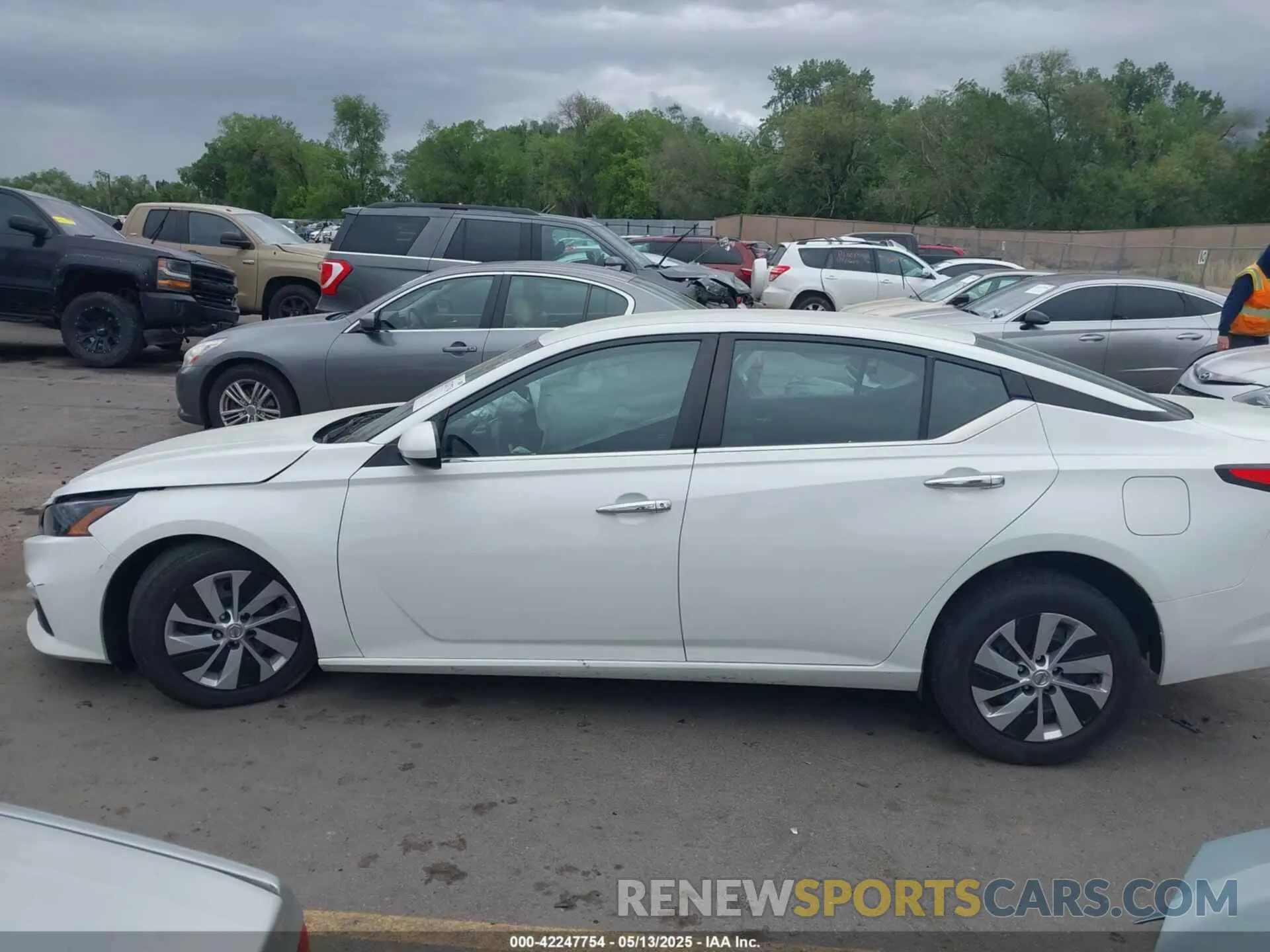 14 fotografías del automóvil dañado 1N4BL4BV8NN345843 NISSAN ALTIMA 2022