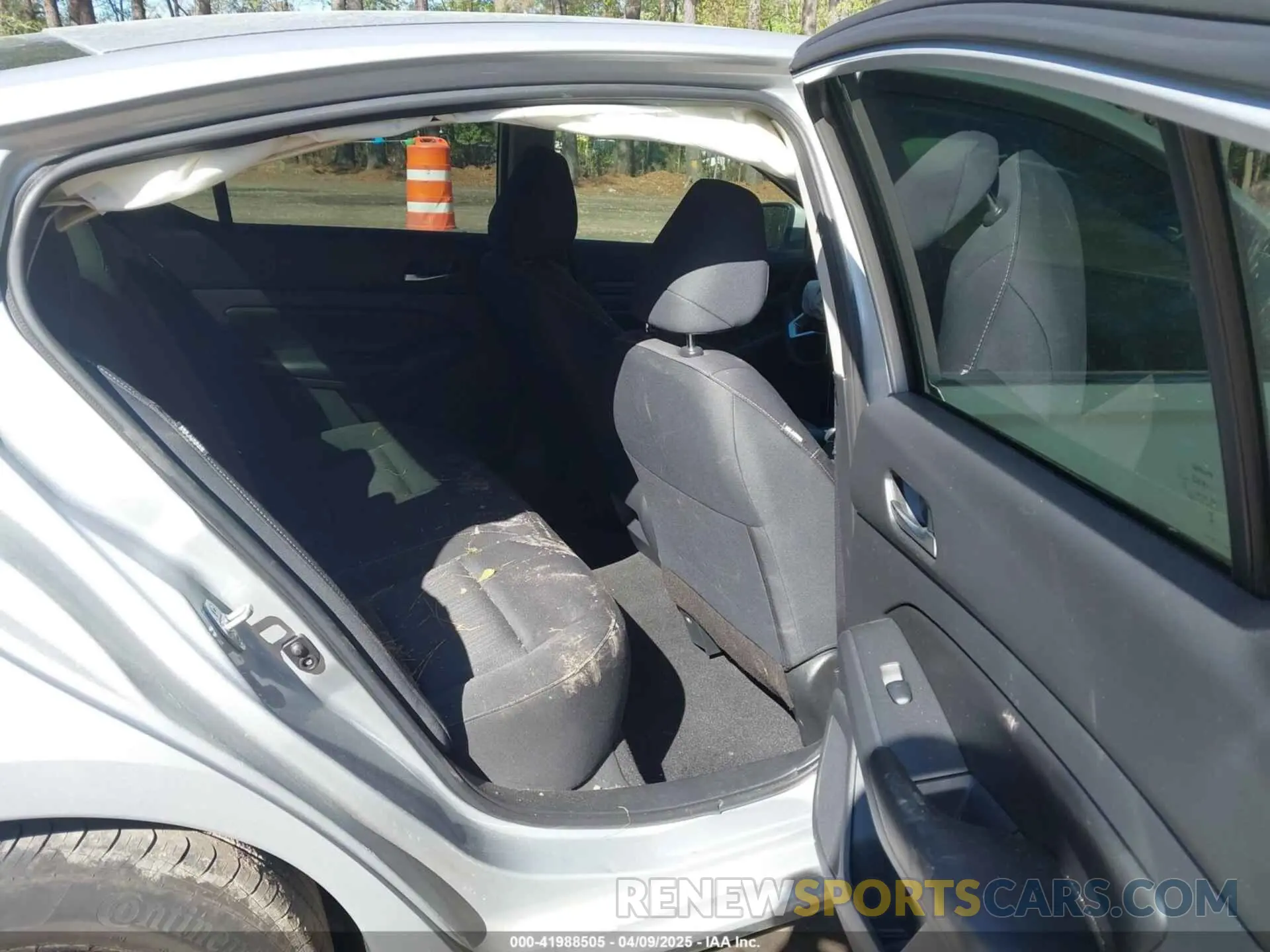 8 fotografías del automóvil dañado 1N4BL4BV8NN359791 NISSAN ALTIMA 2022