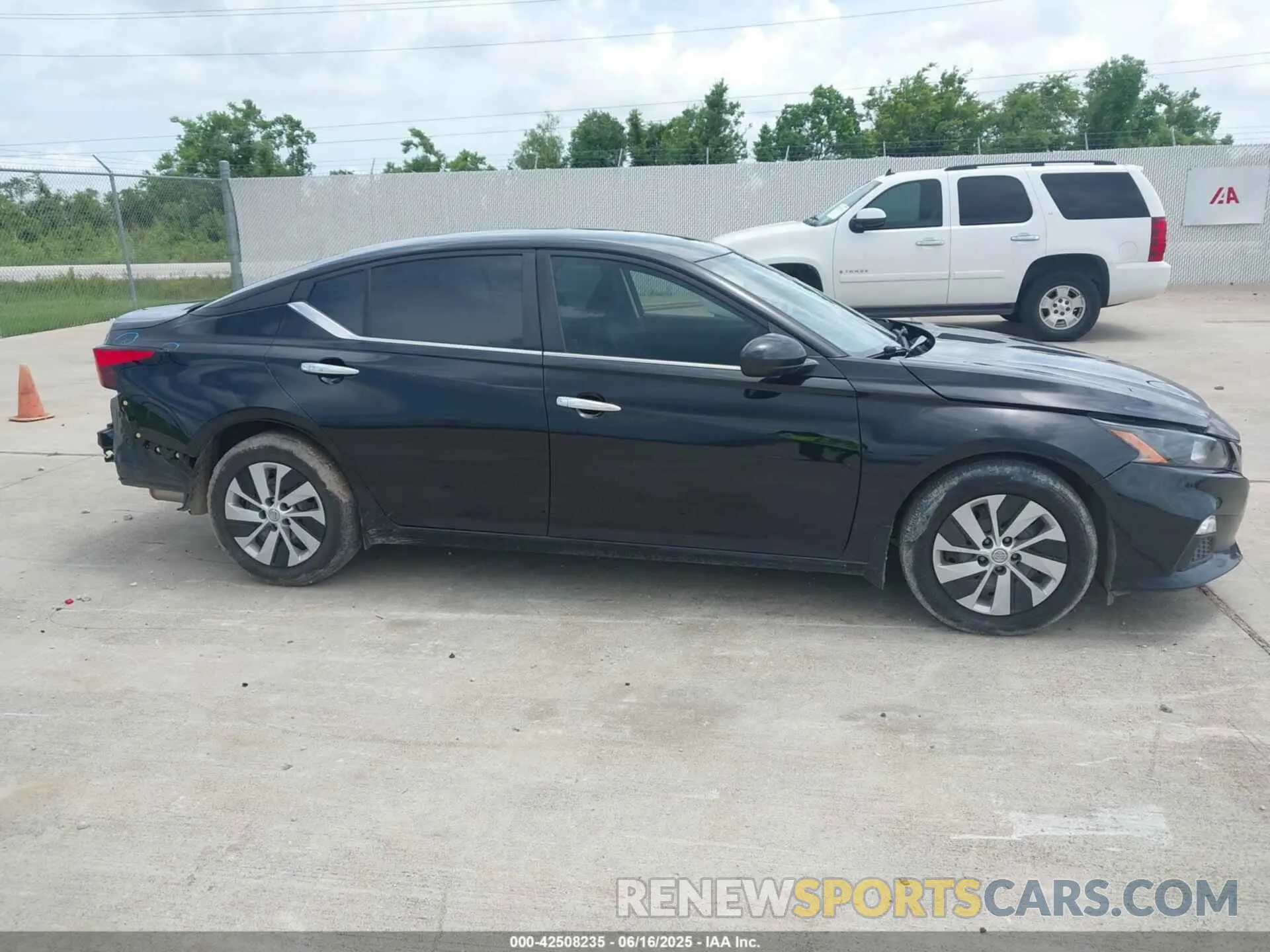 12 fotografías del automóvil dañado 1N4BL4BV8NN404969 NISSAN ALTIMA 2022