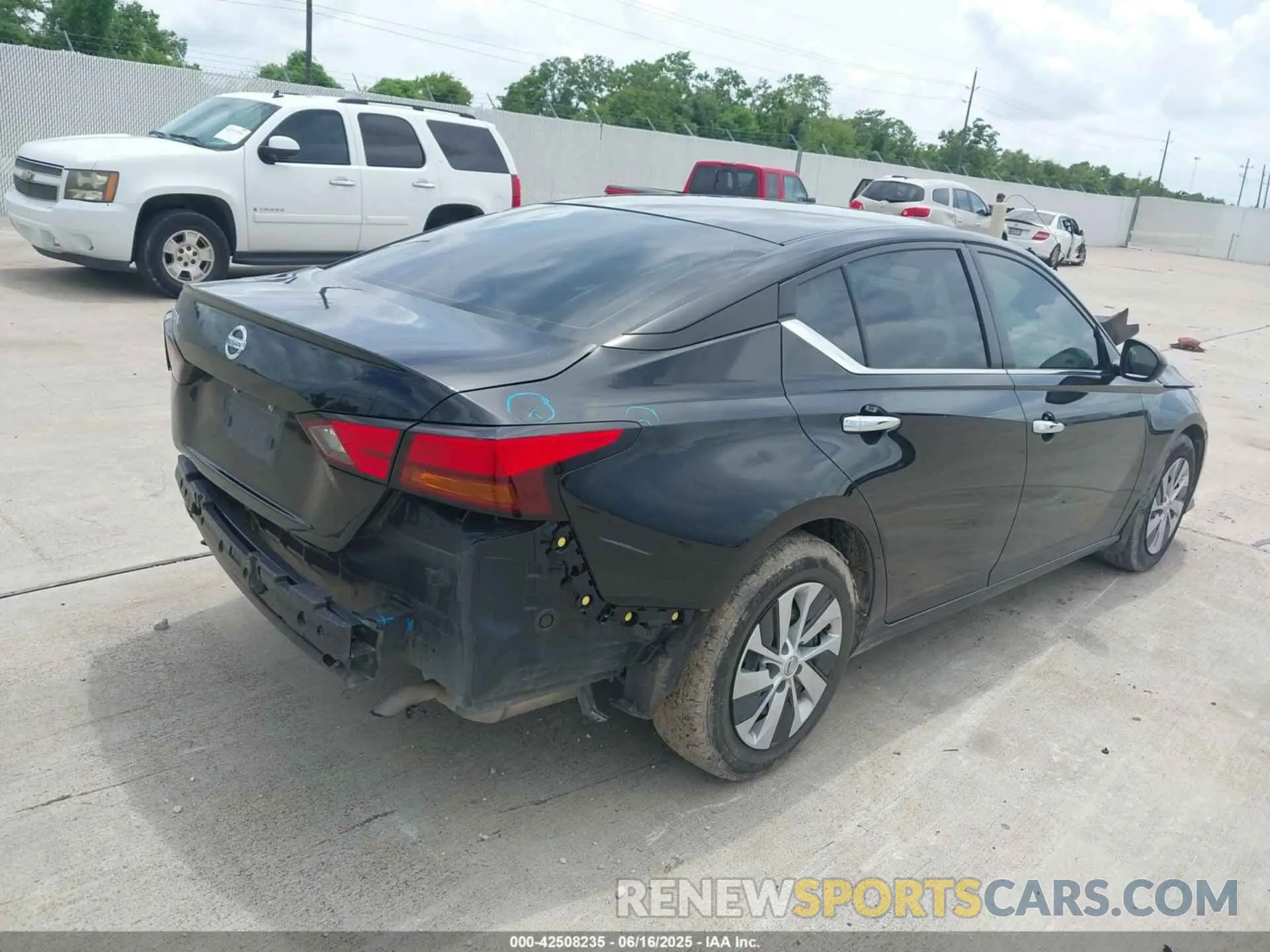 4 fotografías del automóvil dañado 1N4BL4BV8NN404969 NISSAN ALTIMA 2022