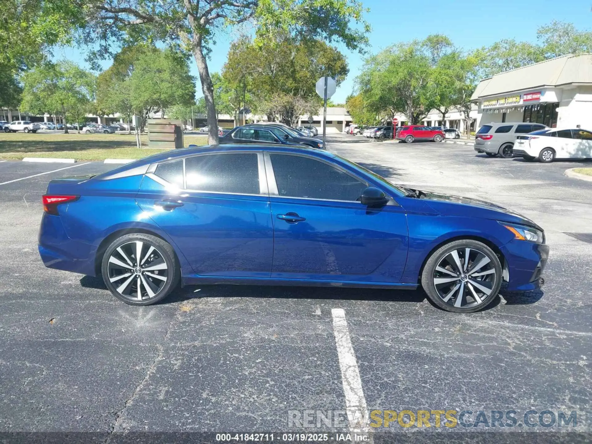13 fotografías del automóvil dañado 1N4BL4CV0NN306372 NISSAN ALTIMA 2022