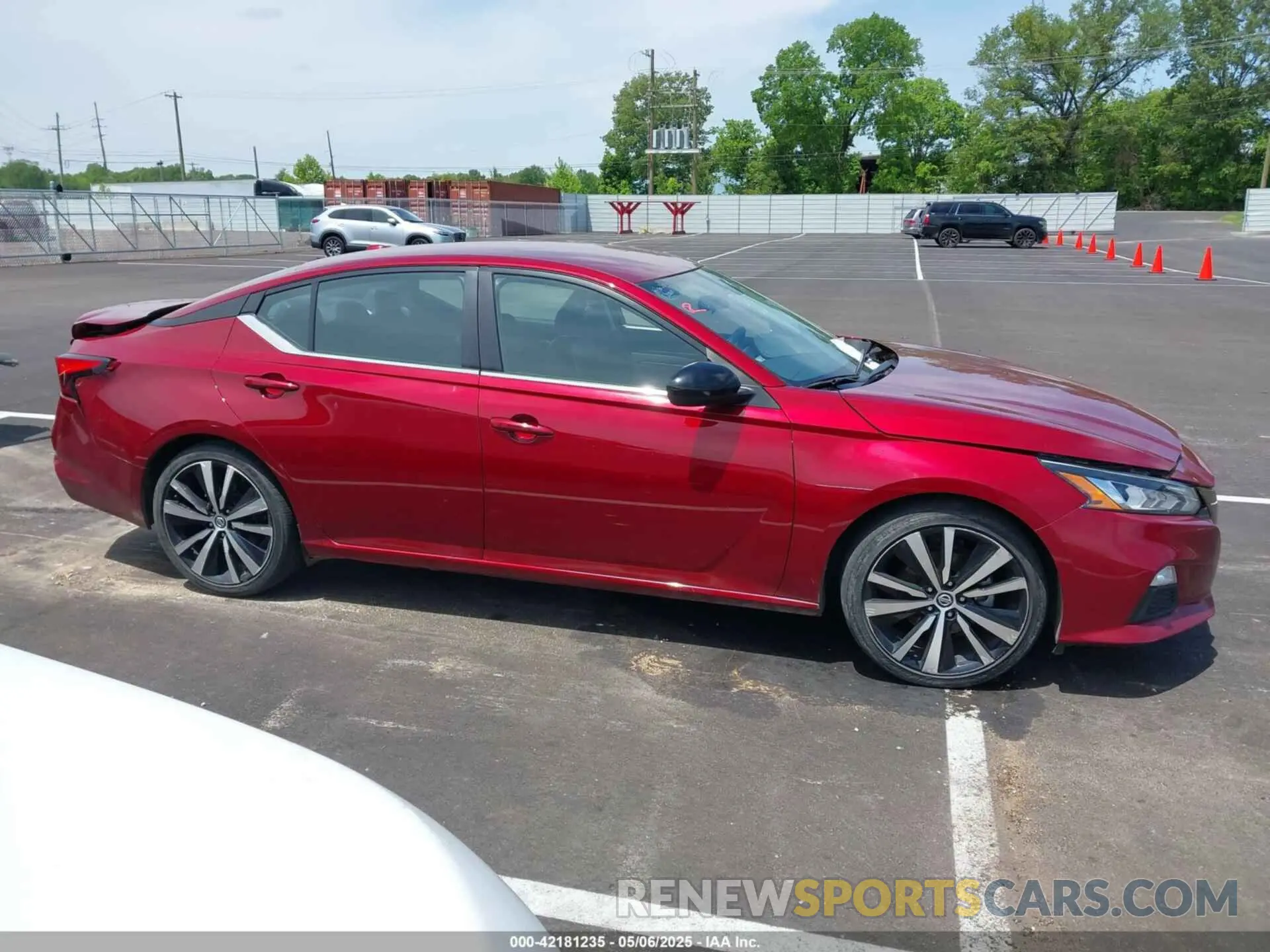 13 fotografías del automóvil dañado 1N4BL4CV1NN349635 NISSAN ALTIMA 2022