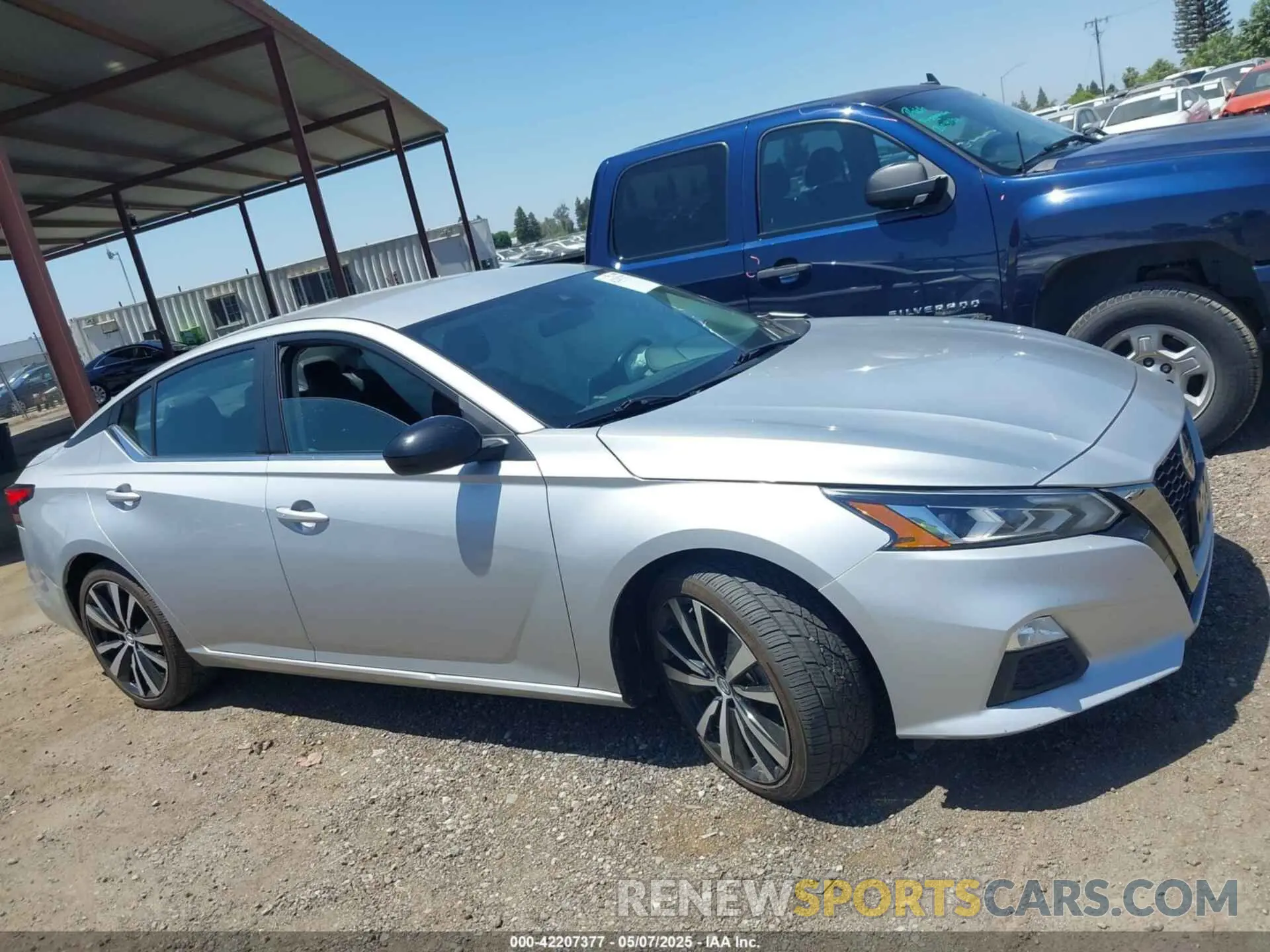 13 fotografías del automóvil dañado 1N4BL4CV1NN352180 NISSAN ALTIMA 2022
