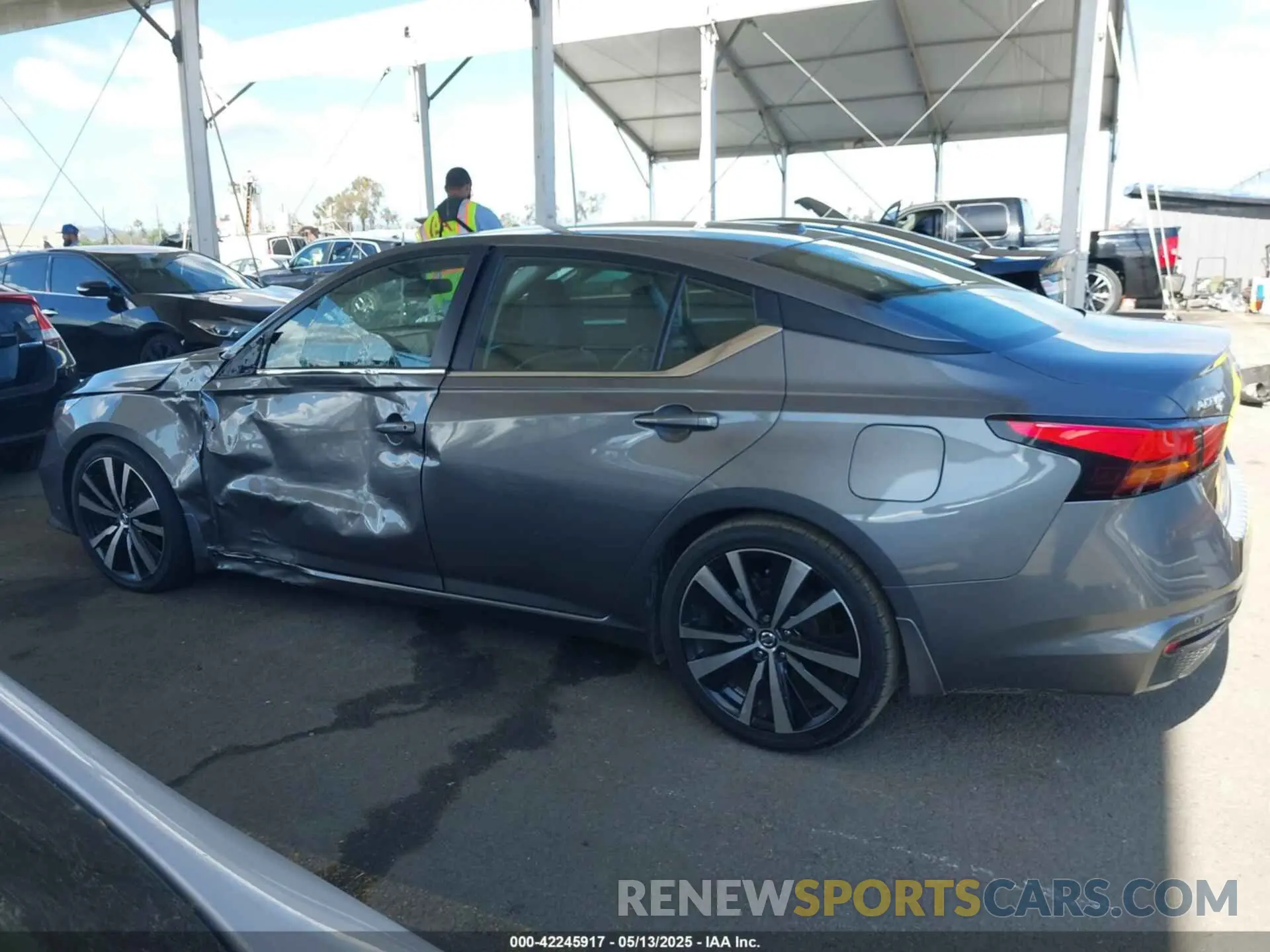 14 fotografías del automóvil dañado 1N4BL4CV1NN377015 NISSAN ALTIMA 2022