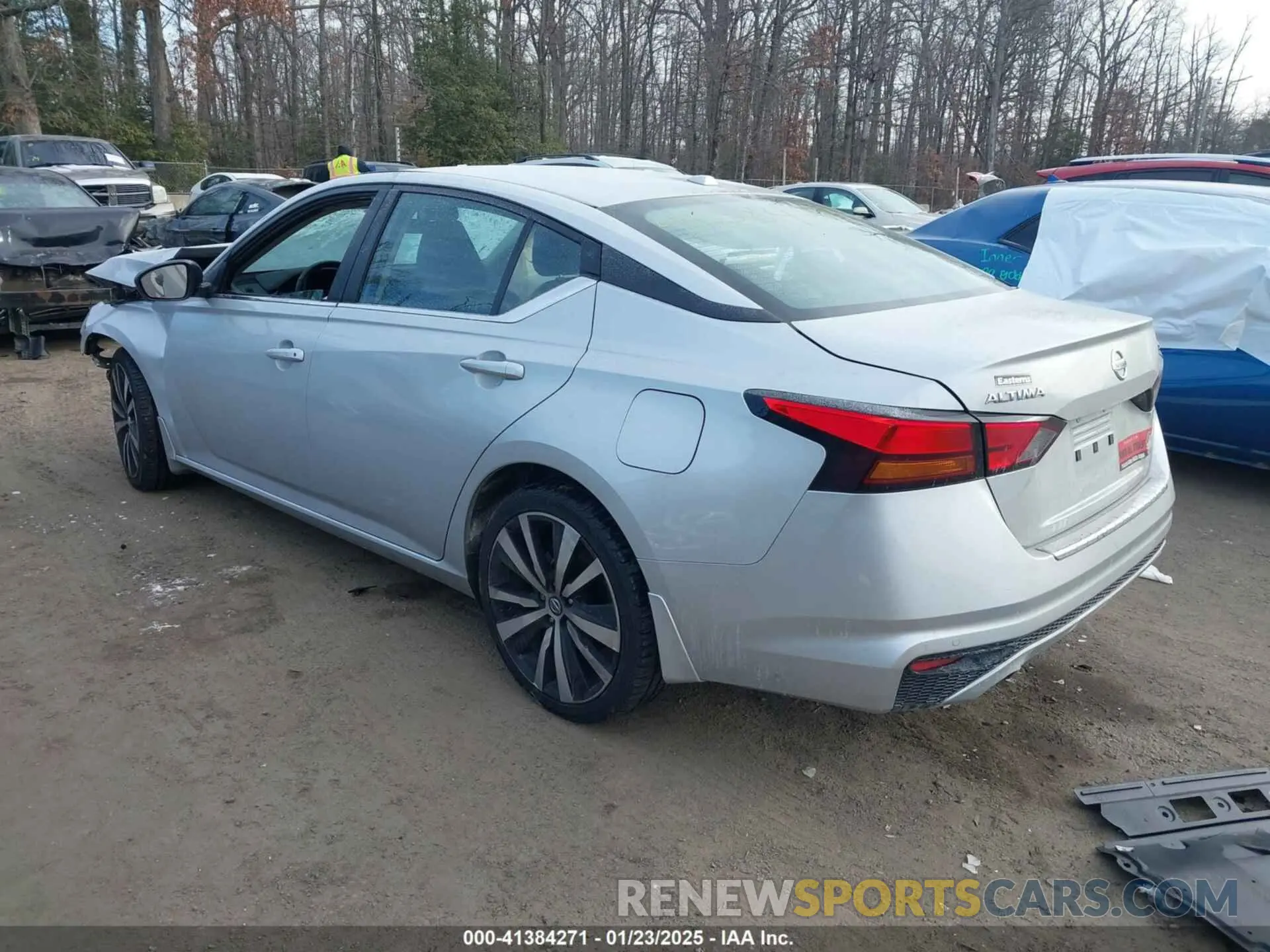 3 fotografías del automóvil dañado 1N4BL4CV3NN362824 NISSAN ALTIMA 2022