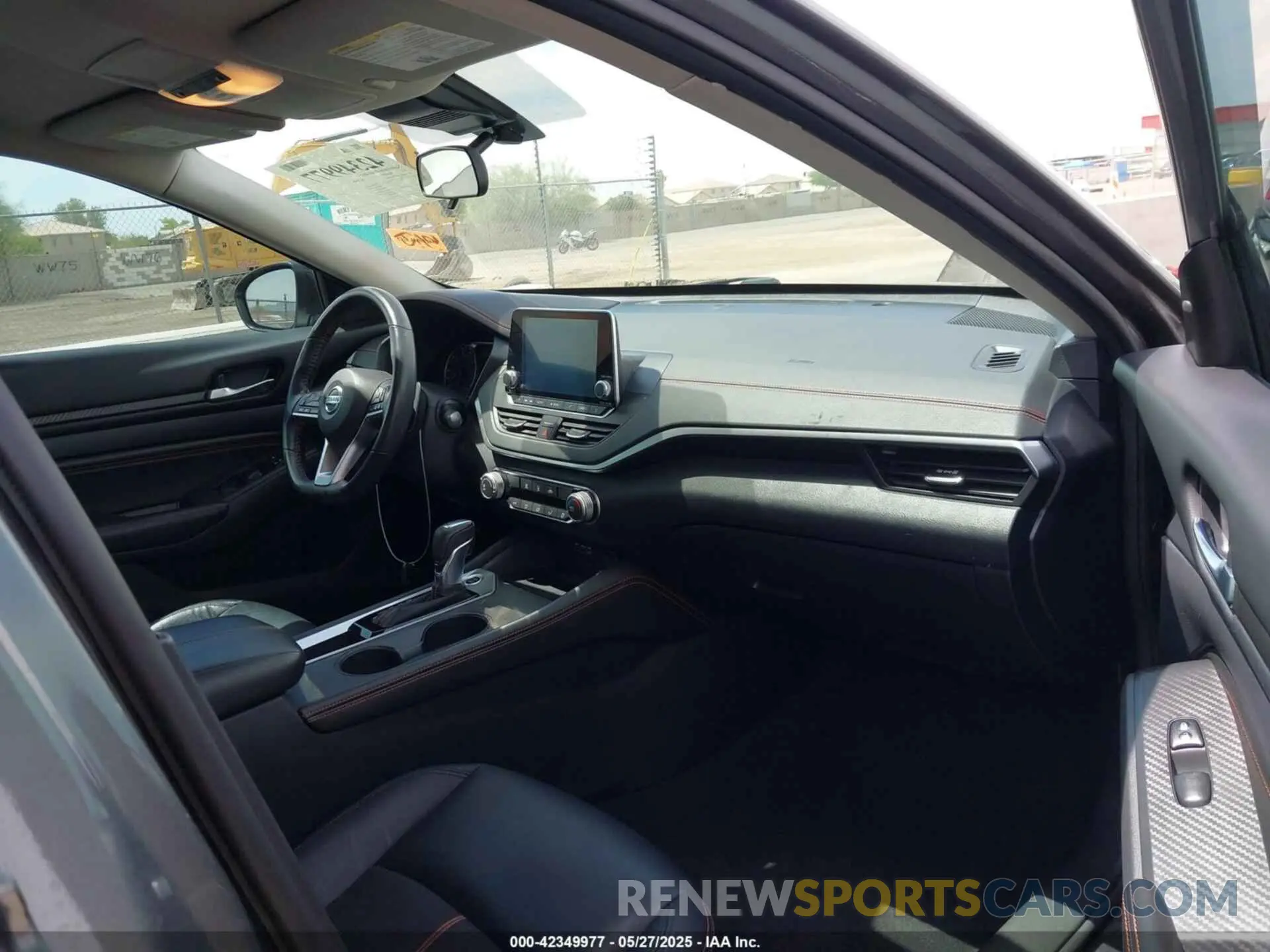 5 fotografías del automóvil dañado 1N4BL4CV3NN369059 NISSAN ALTIMA 2022