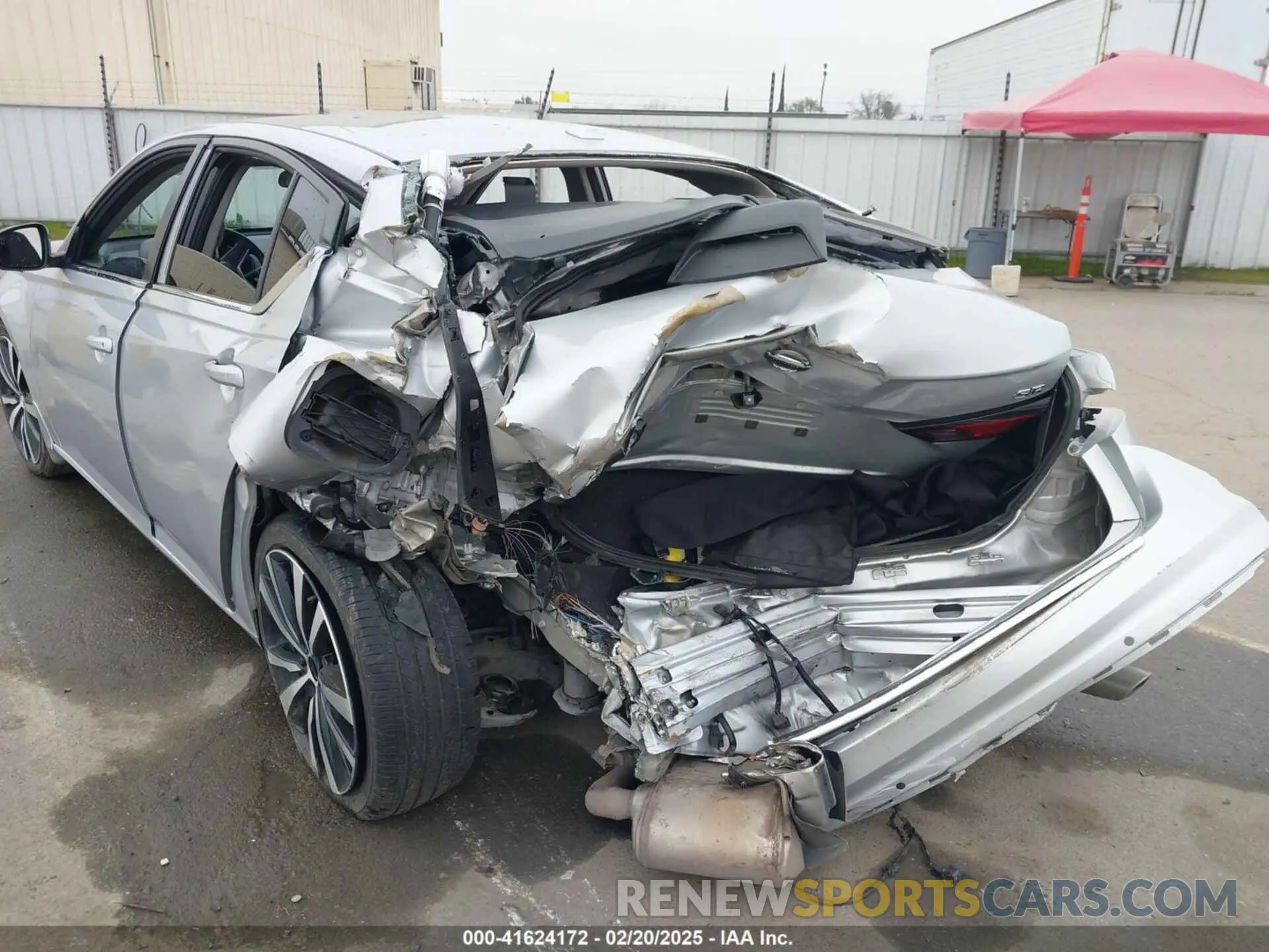 6 fotografías del automóvil dañado 1N4BL4CV3NN372432 NISSAN ALTIMA 2022