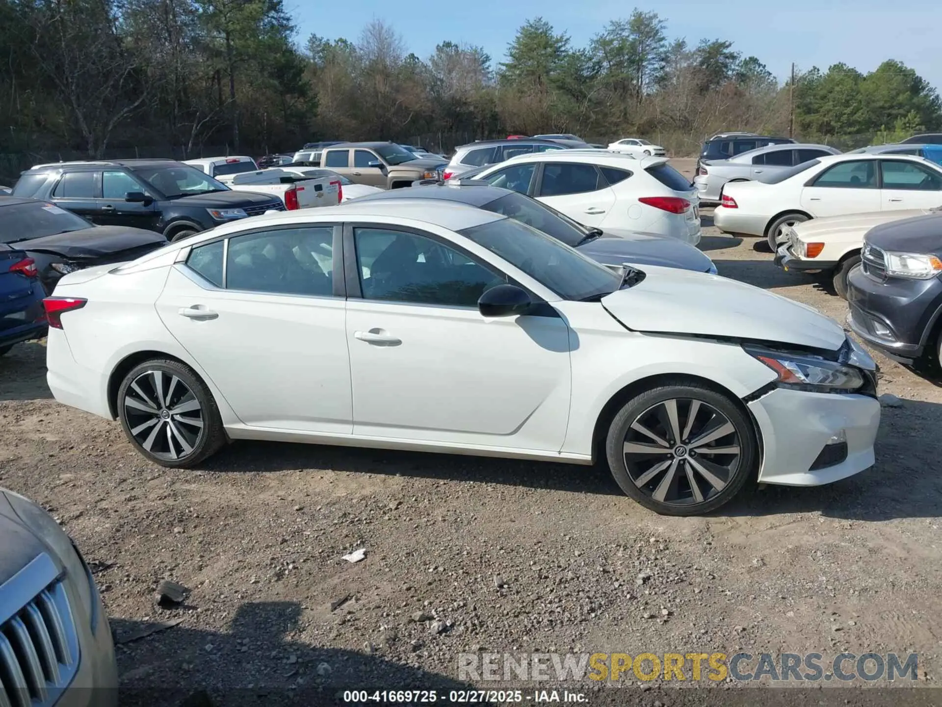 13 fotografías del automóvil dañado 1N4BL4CV4NN320047 NISSAN ALTIMA 2022
