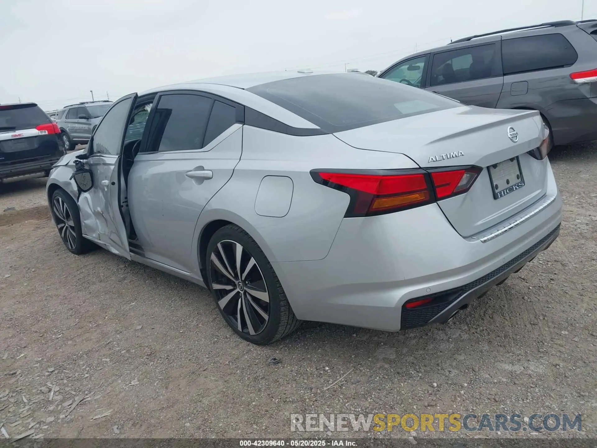3 fotografías del automóvil dañado 1N4BL4CV5NN310515 NISSAN ALTIMA 2022