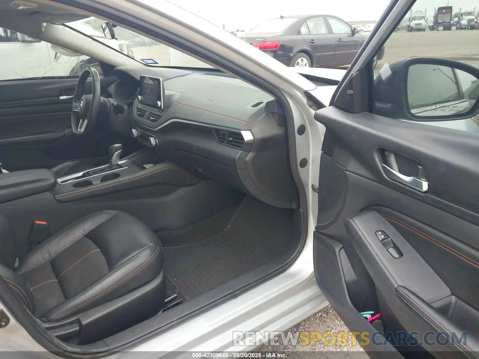 5 fotografías del automóvil dañado 1N4BL4CV5NN310515 NISSAN ALTIMA 2022