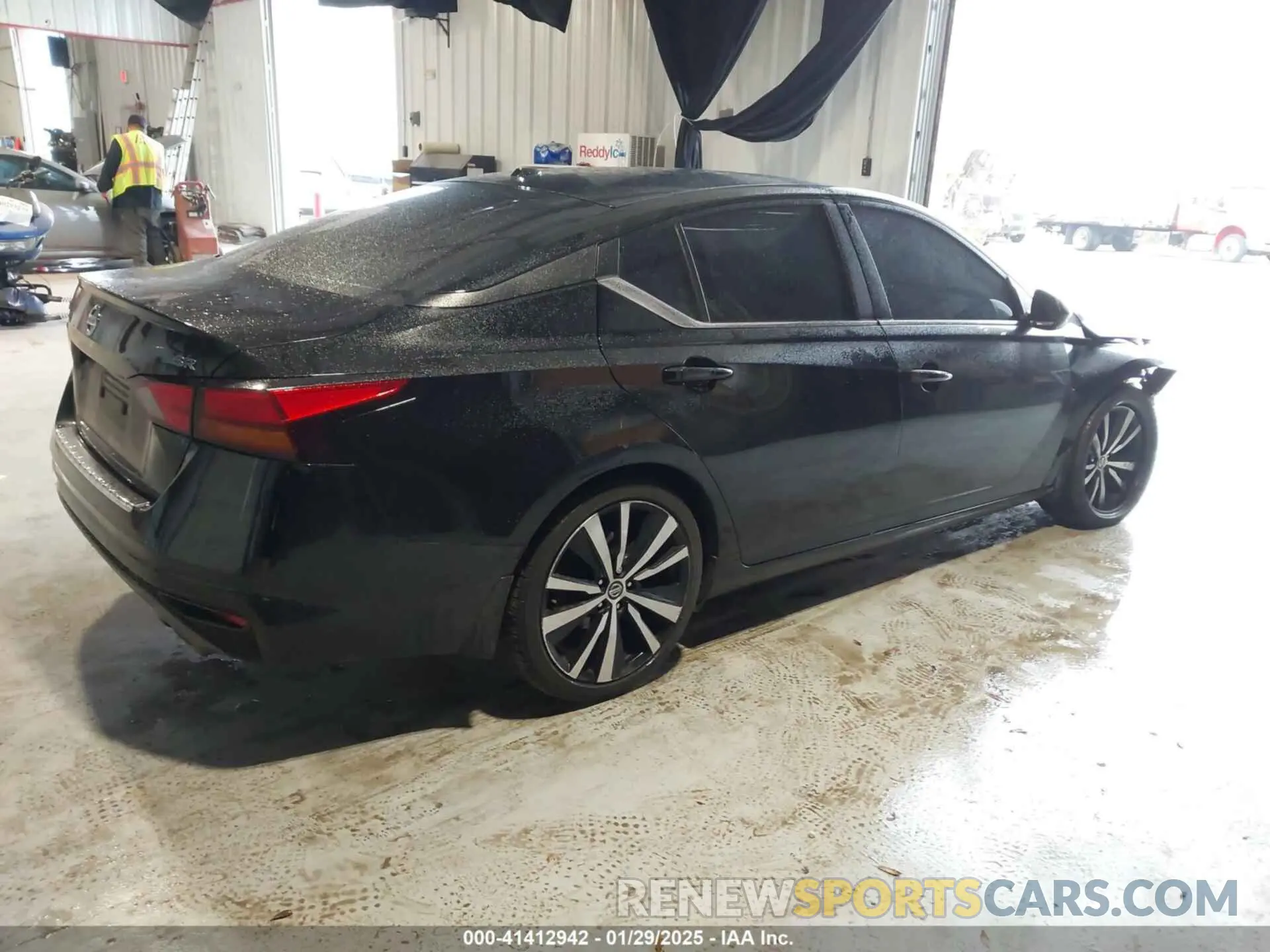 4 fotografías del automóvil dañado 1N4BL4CV5NN413823 NISSAN ALTIMA 2022