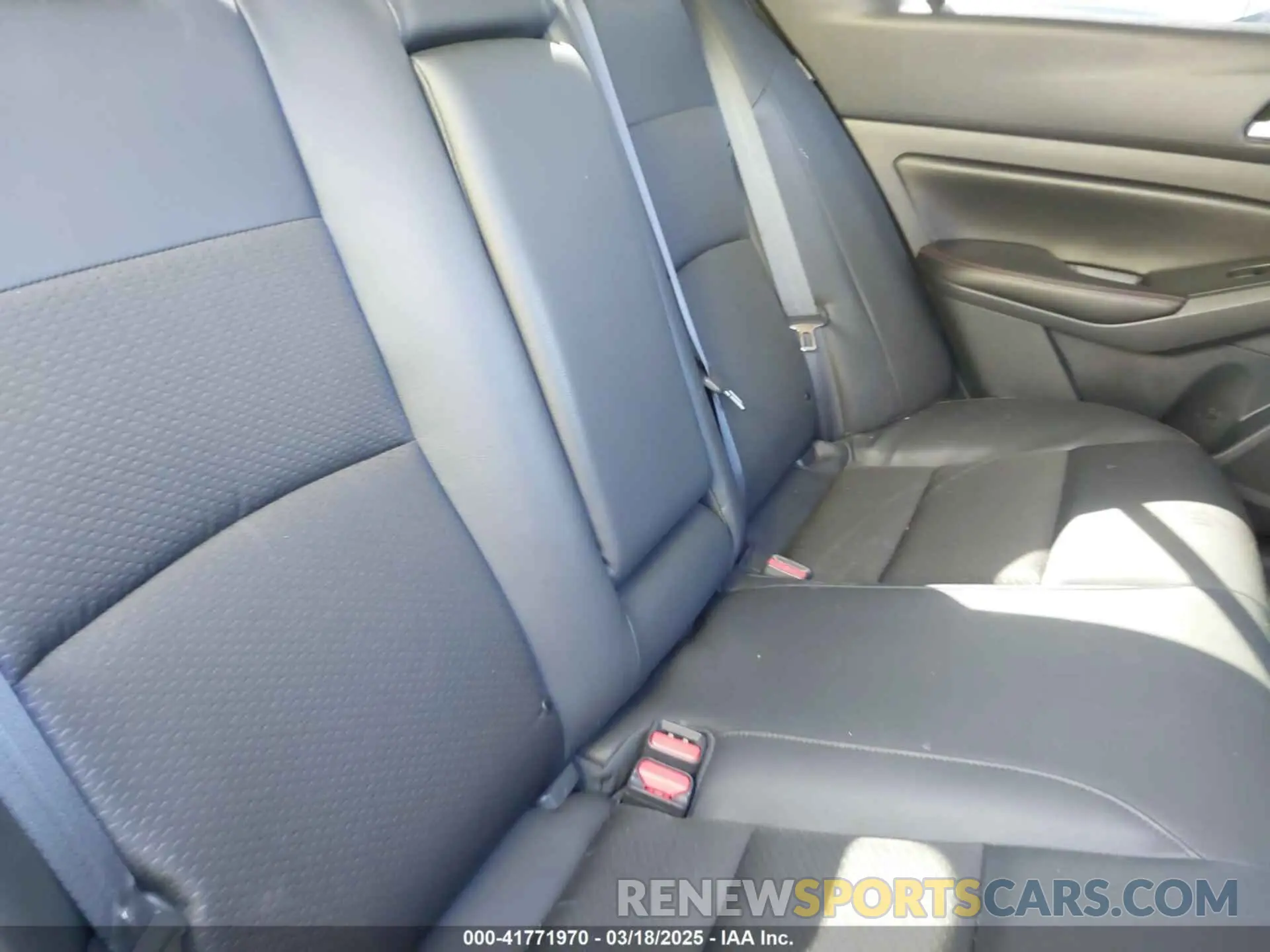 8 fotografías del automóvil dañado 1N4BL4CV6NN314086 NISSAN ALTIMA 2022
