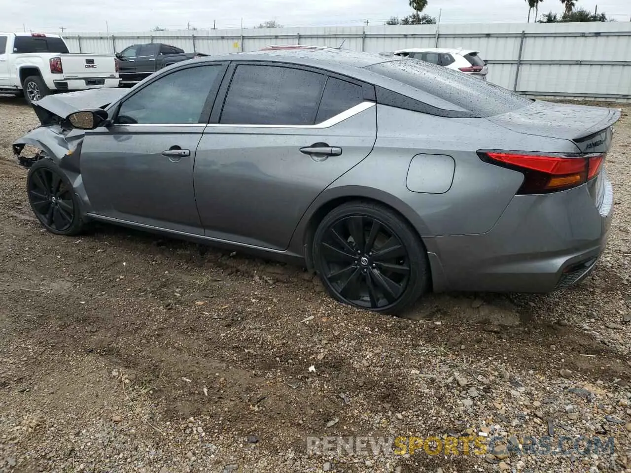 2 fotografías del automóvil dañado 1N4BL4CV6NN326156 NISSAN ALTIMA 2022