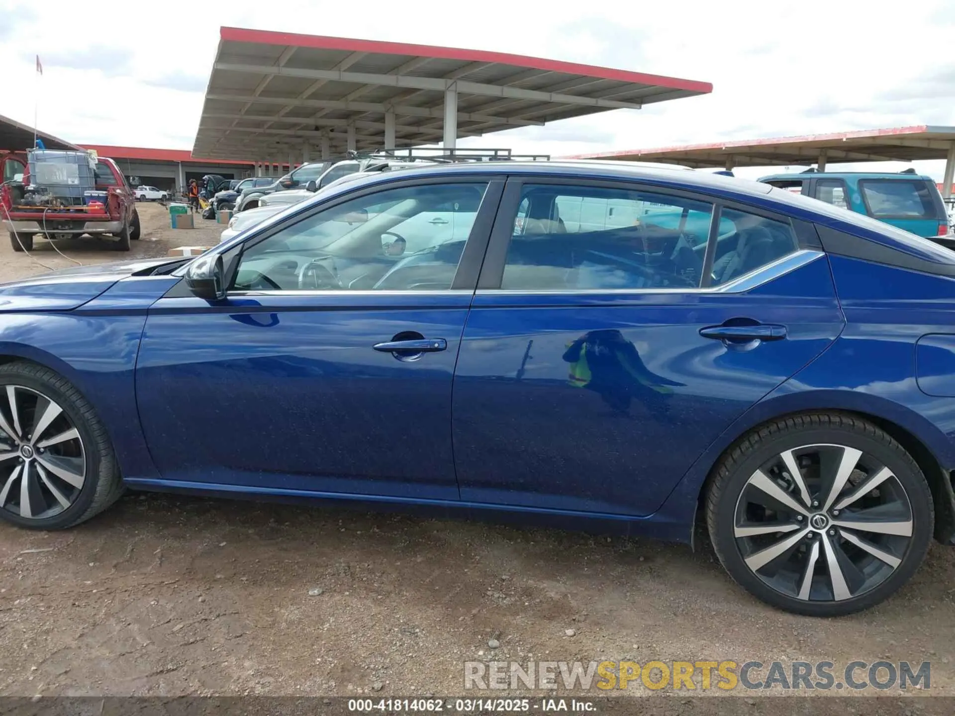 15 fotografías del automóvil dañado 1N4BL4CV6NN344835 NISSAN ALTIMA 2022