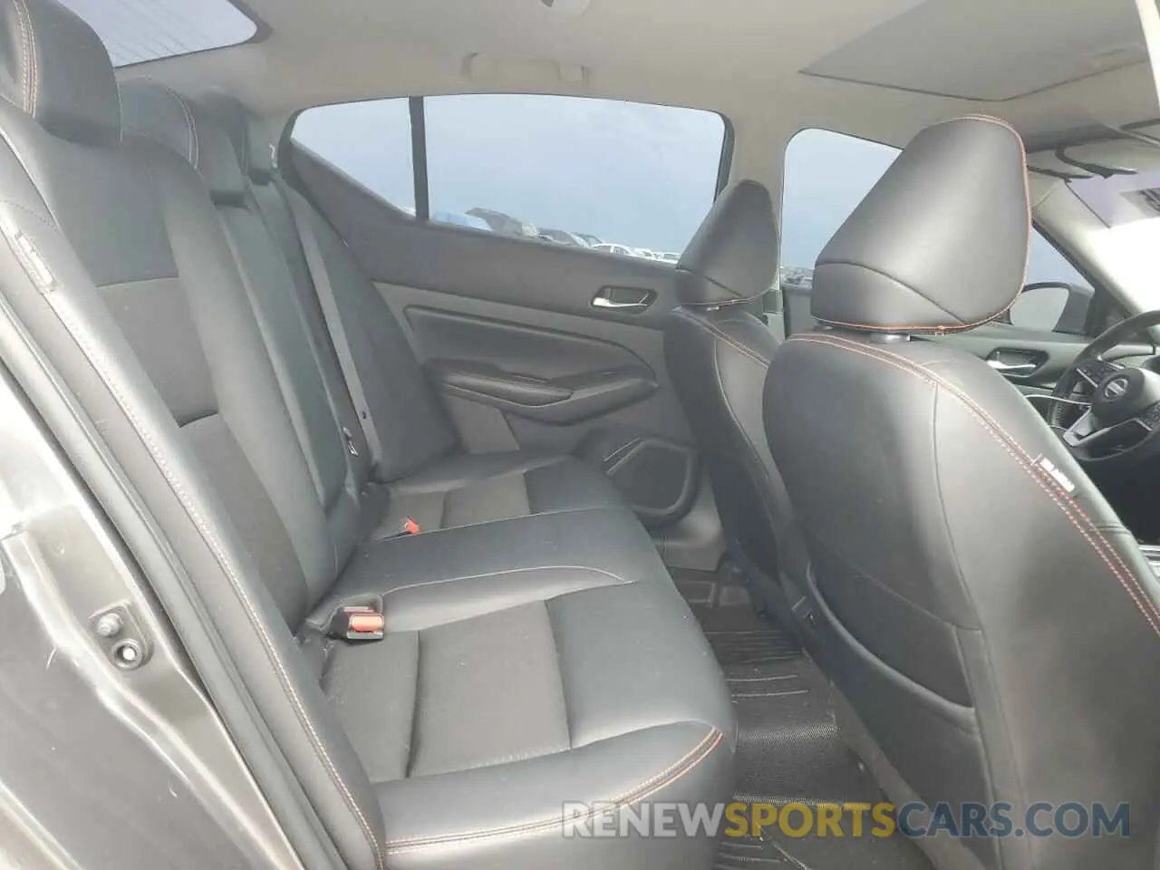 10 fotografías del automóvil dañado 1N4BL4CV6NN368150 NISSAN ALTIMA 2022