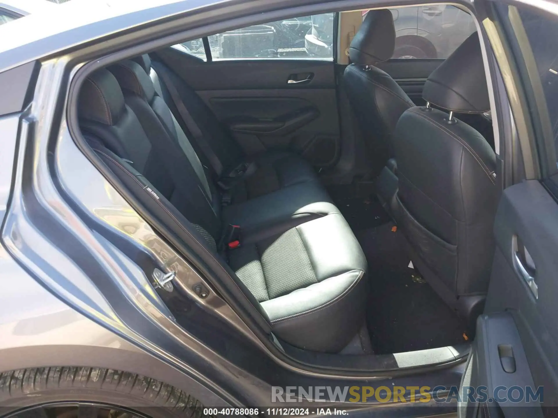 8 fotografías del automóvil dañado 1N4BL4CV6NN379505 NISSAN ALTIMA 2022