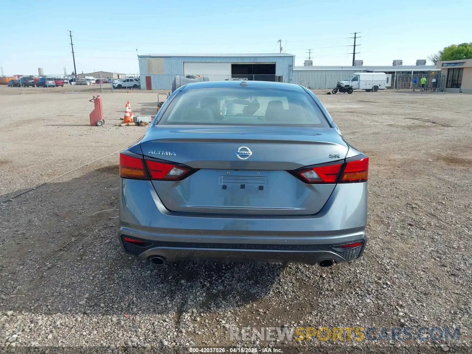 17 fotografías del automóvil dañado 1N4BL4CV7NN346433 NISSAN ALTIMA 2022