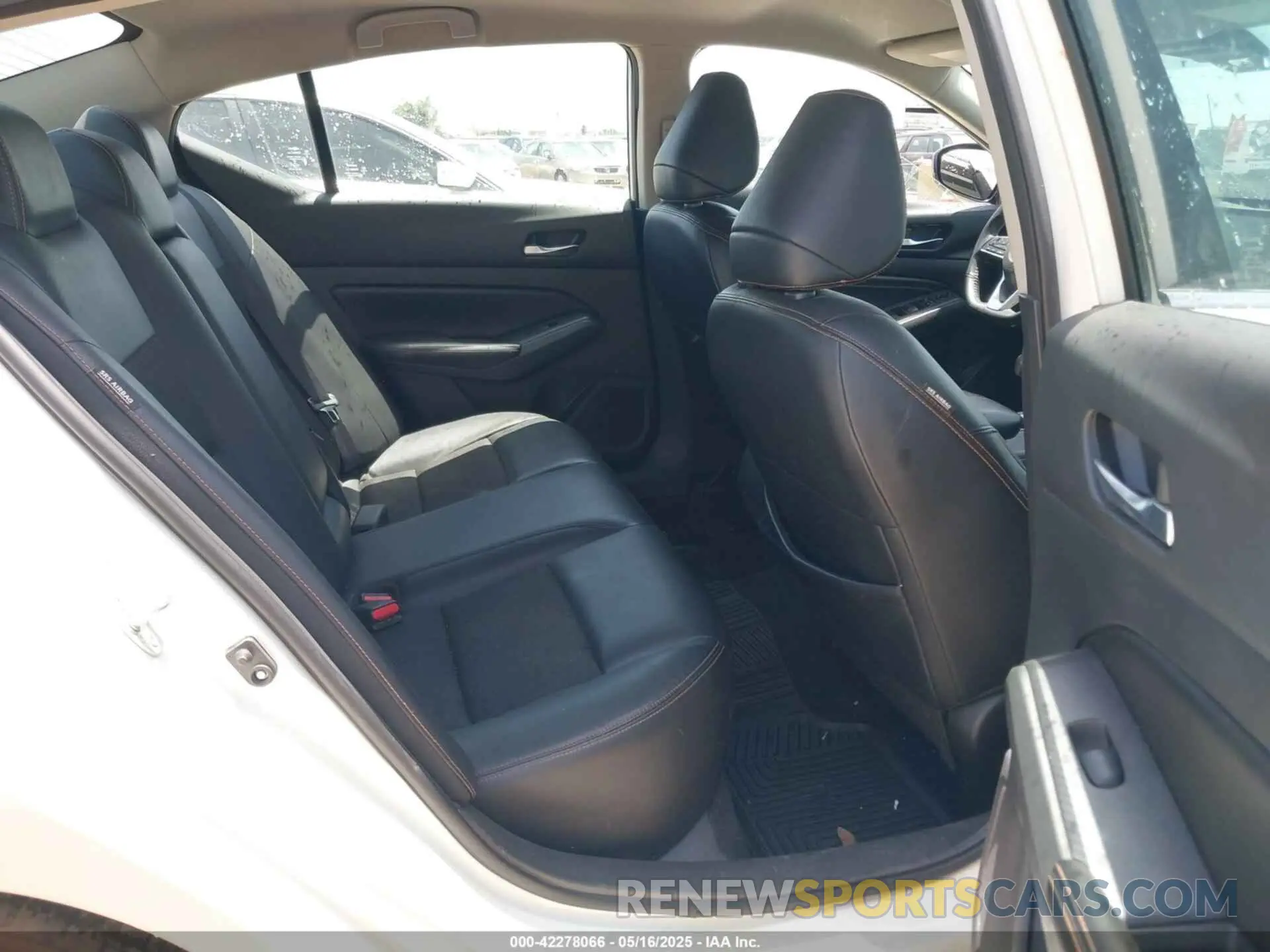 8 fotografías del automóvil dañado 1N4BL4CV7NN366522 NISSAN ALTIMA 2022