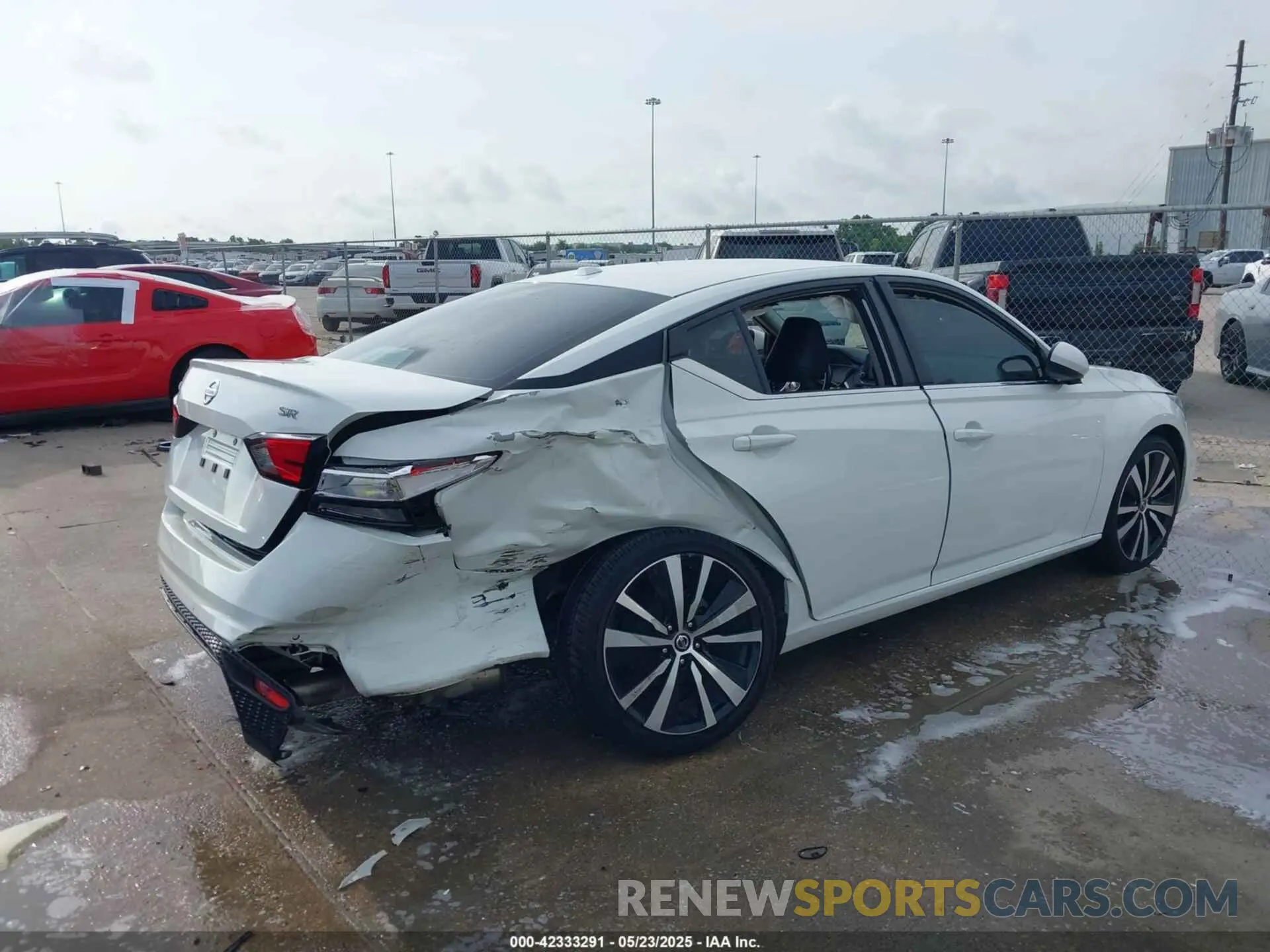 4 fotografías del automóvil dañado 1N4BL4CV7NN366598 NISSAN ALTIMA 2022
