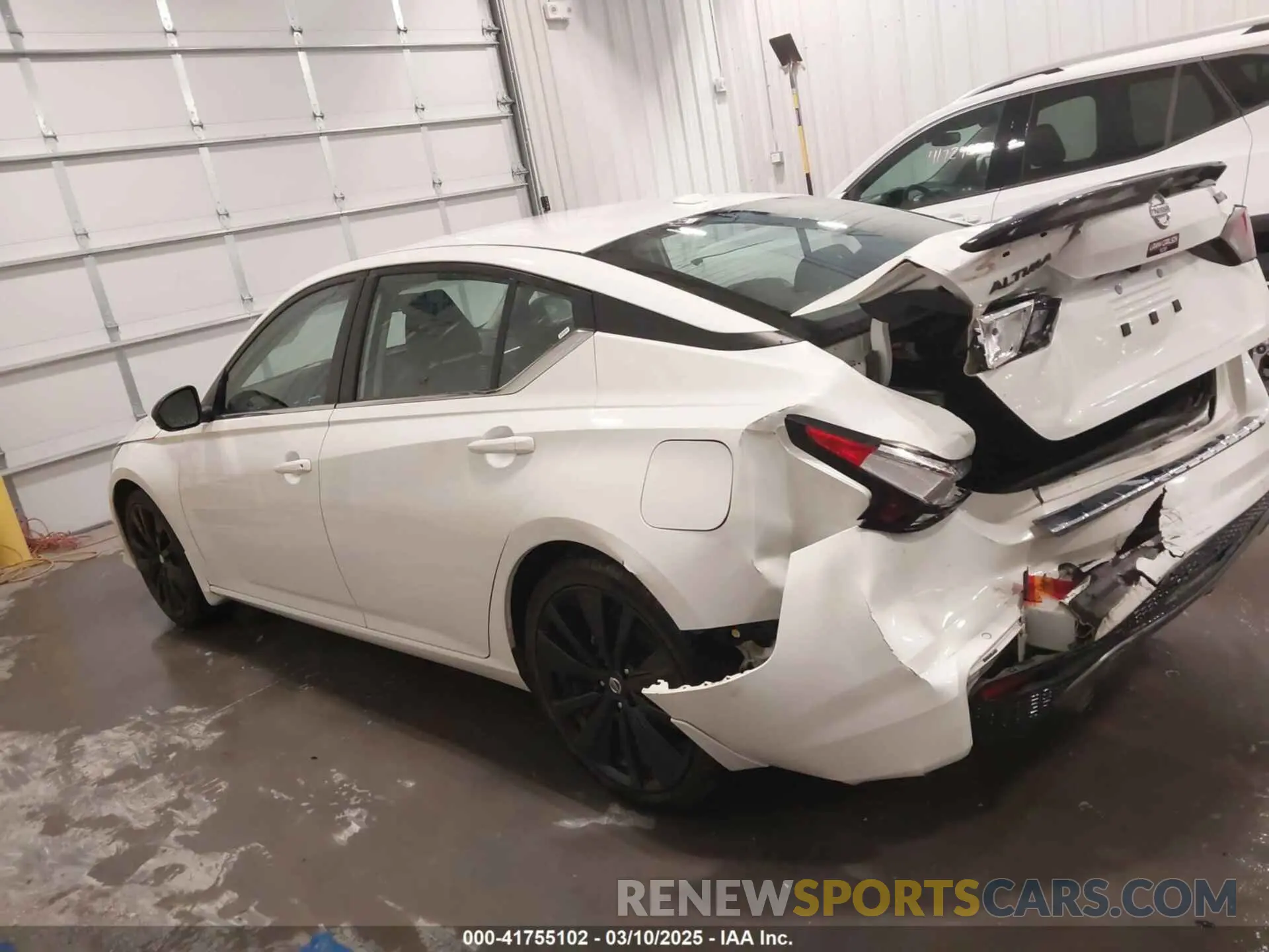 14 fotografías del automóvil dañado 1N4BL4CV8NN344643 NISSAN ALTIMA 2022