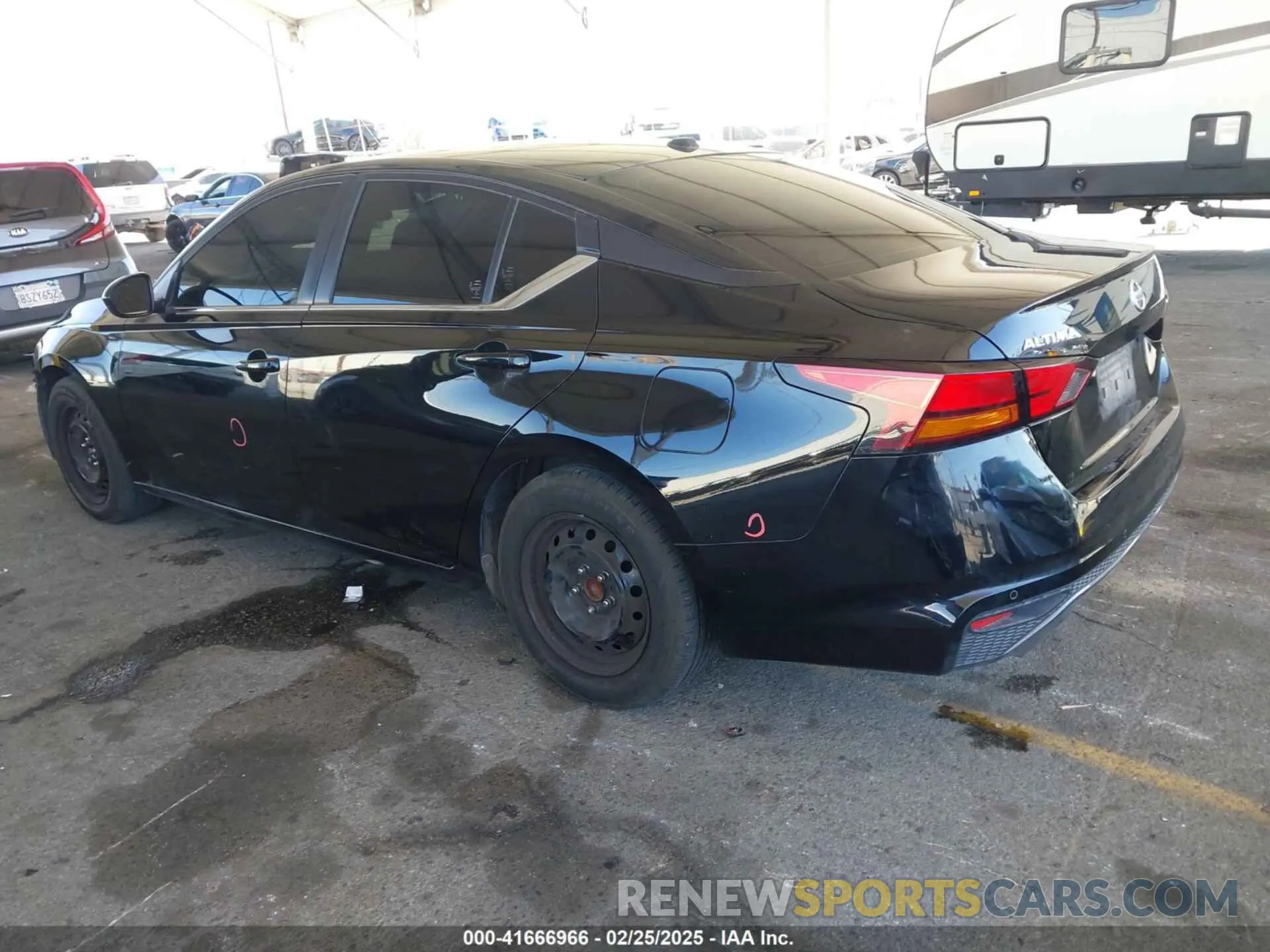 3 fotografías del automóvil dañado 1N4BL4CV8NN354878 NISSAN ALTIMA 2022