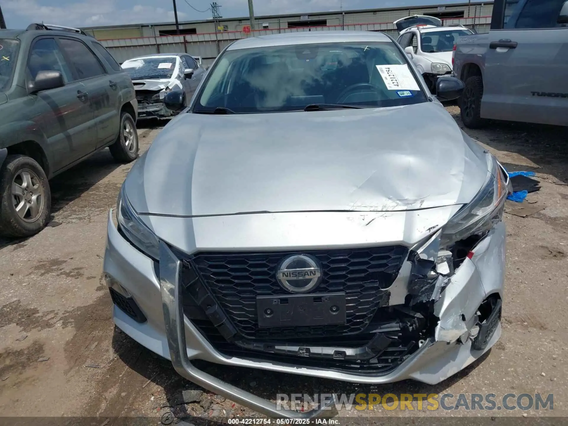11 fotografías del automóvil dañado 1N4BL4CV9NN316804 NISSAN ALTIMA 2022