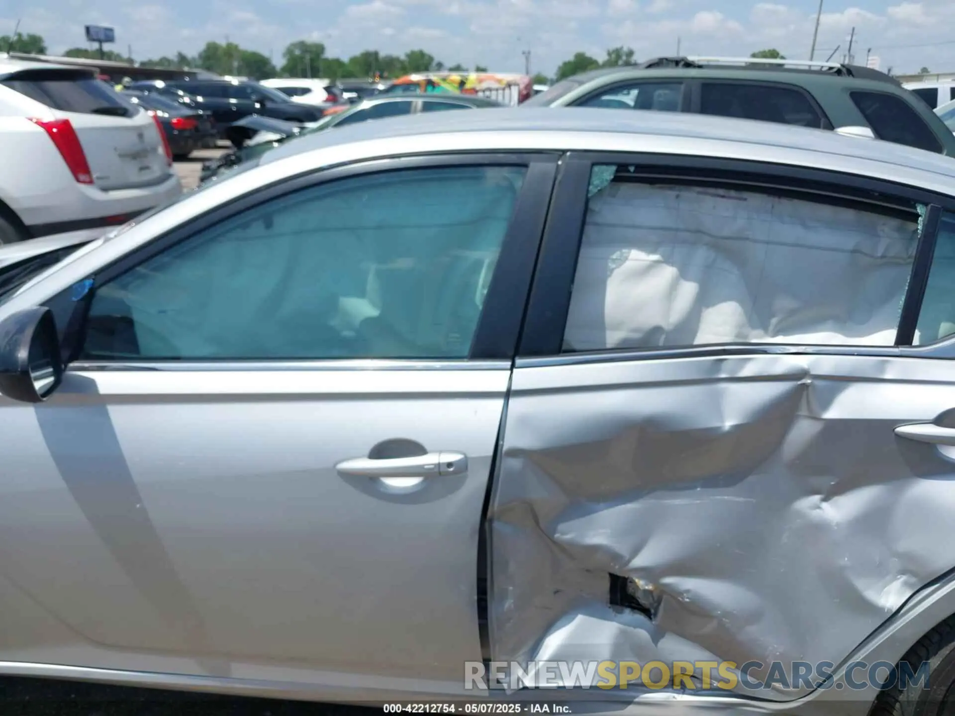 13 fotografías del automóvil dañado 1N4BL4CV9NN316804 NISSAN ALTIMA 2022