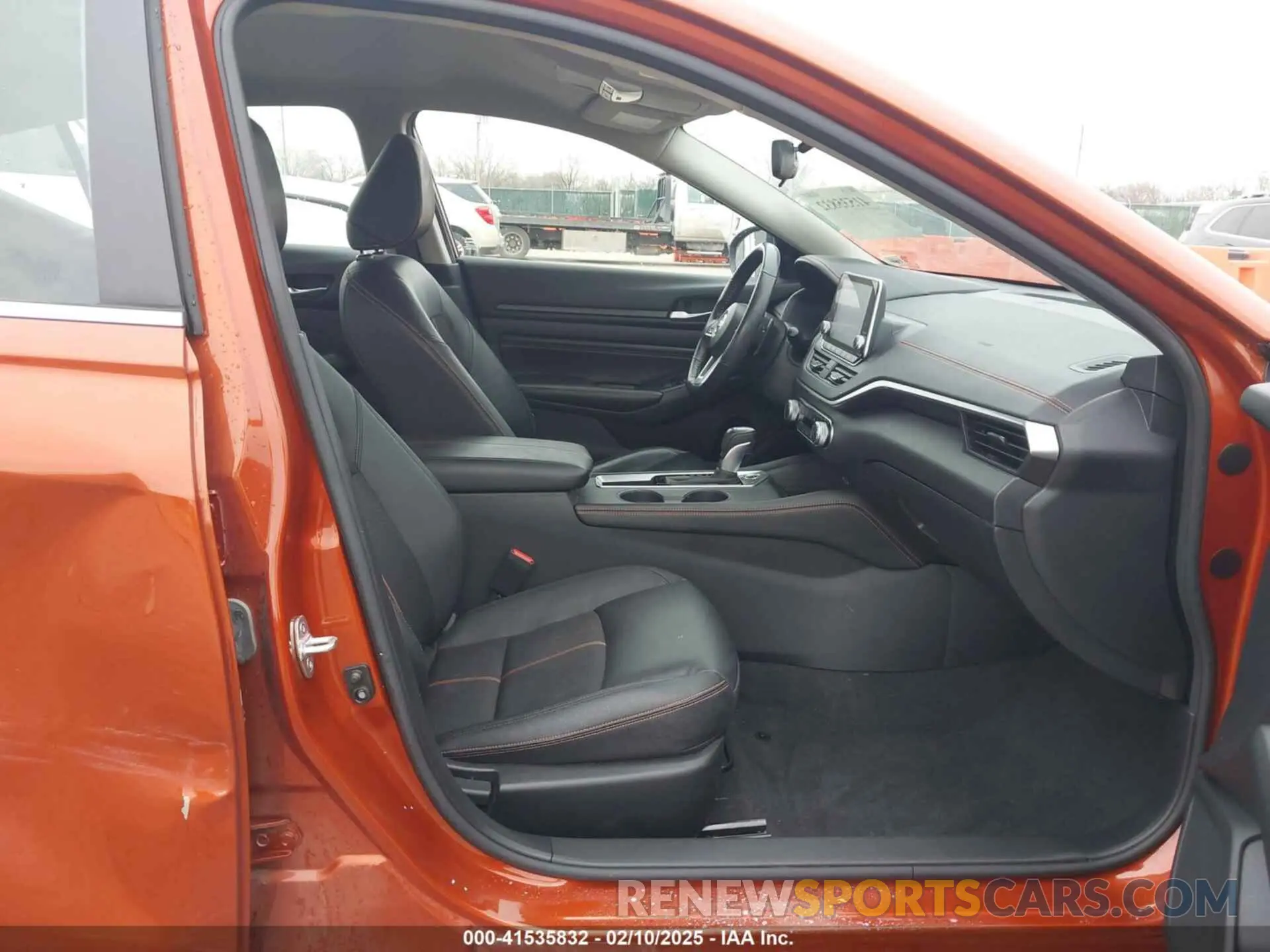 5 fotografías del automóvil dañado 1N4BL4CV9NN360687 NISSAN ALTIMA 2022
