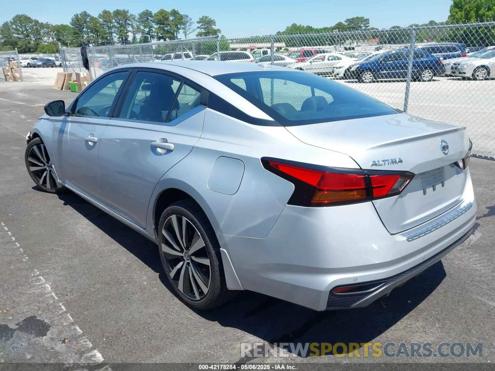 3 fotografías del automóvil dañado 1N4BL4CV9NN379028 NISSAN ALTIMA 2022