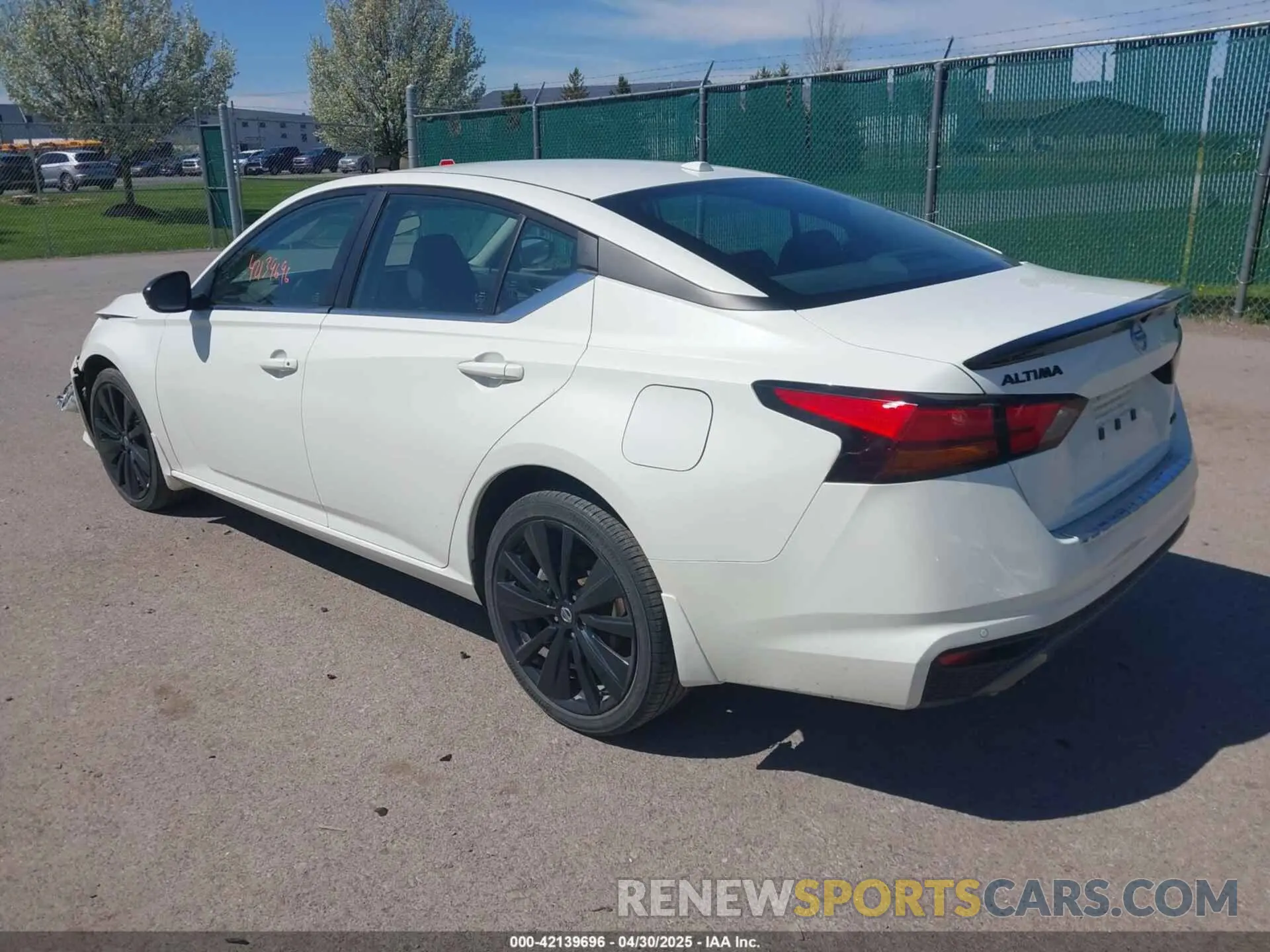 3 fotografías del automóvil dañado 1N4BL4CW1NN351698 NISSAN ALTIMA 2022