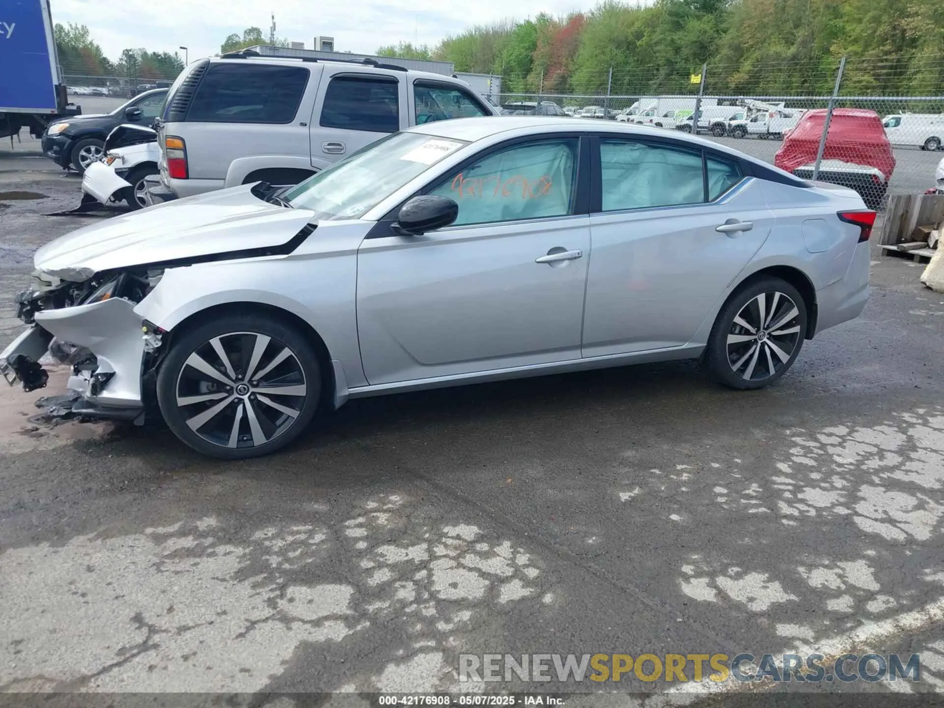 15 fotografías del automóvil dañado 1N4BL4CW5NN388690 NISSAN ALTIMA 2022