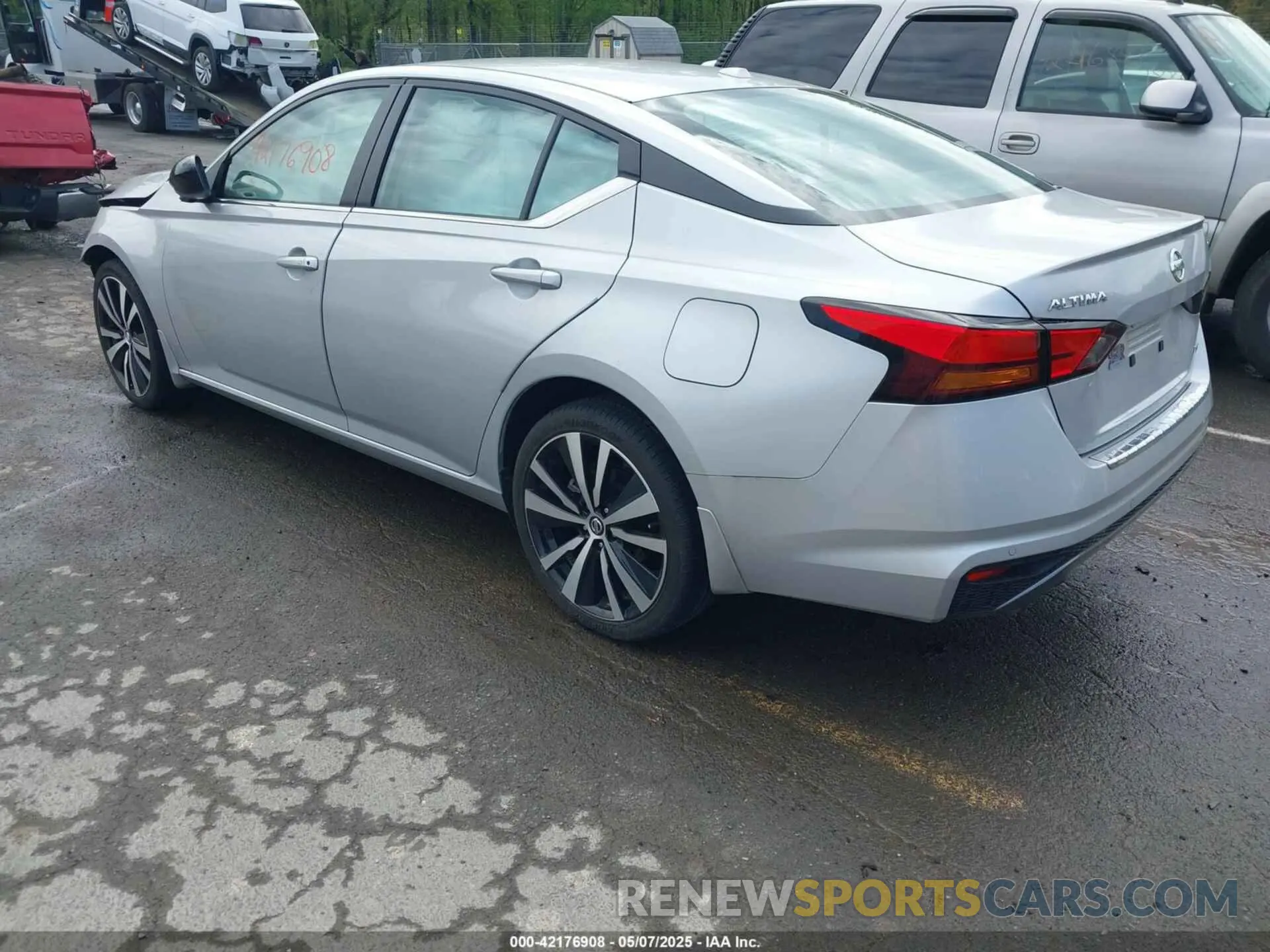 3 fotografías del automóvil dañado 1N4BL4CW5NN388690 NISSAN ALTIMA 2022