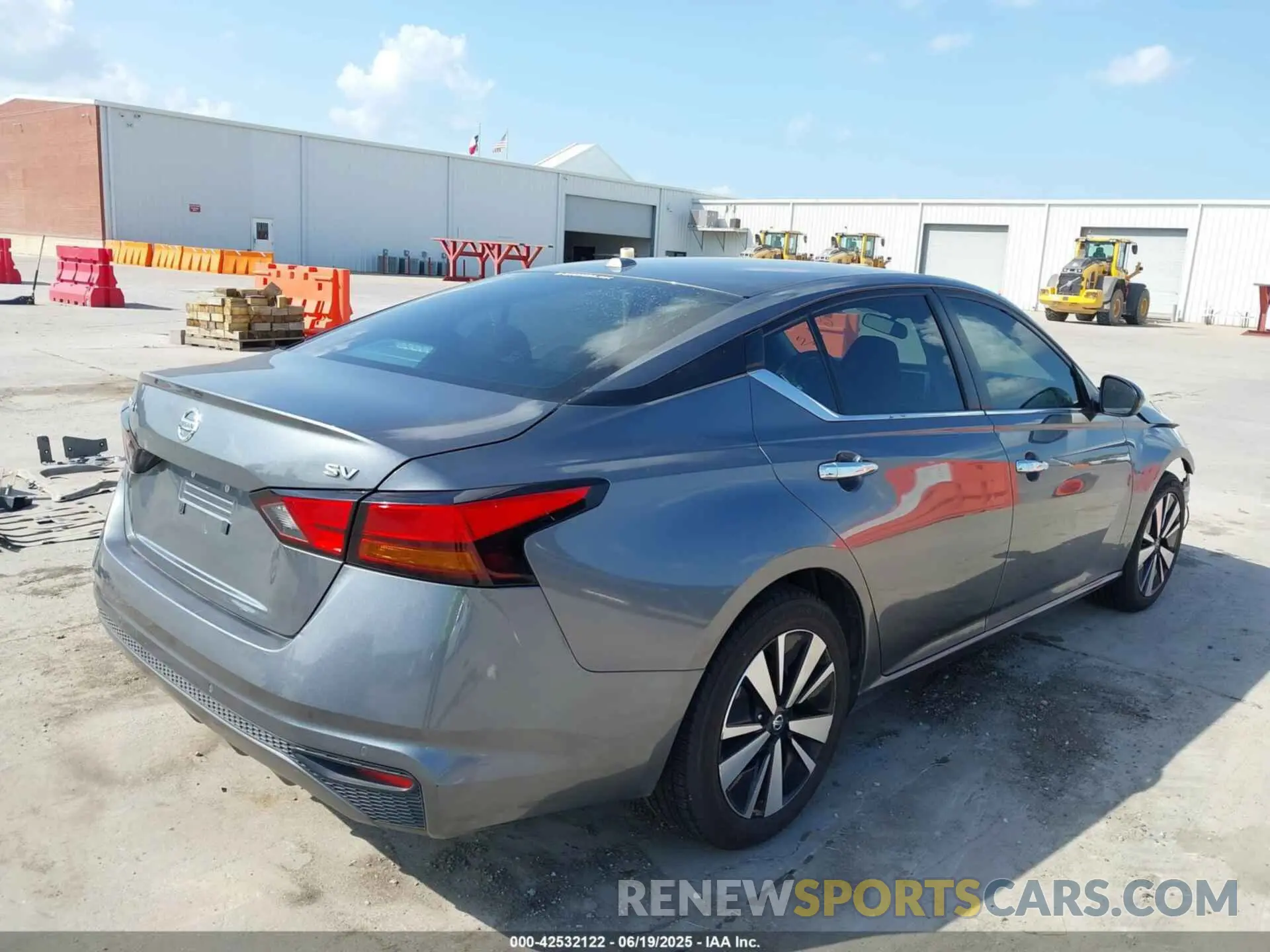 4 fotografías del automóvil dañado 1N4BL4DV2NN396171 NISSAN ALTIMA 2022