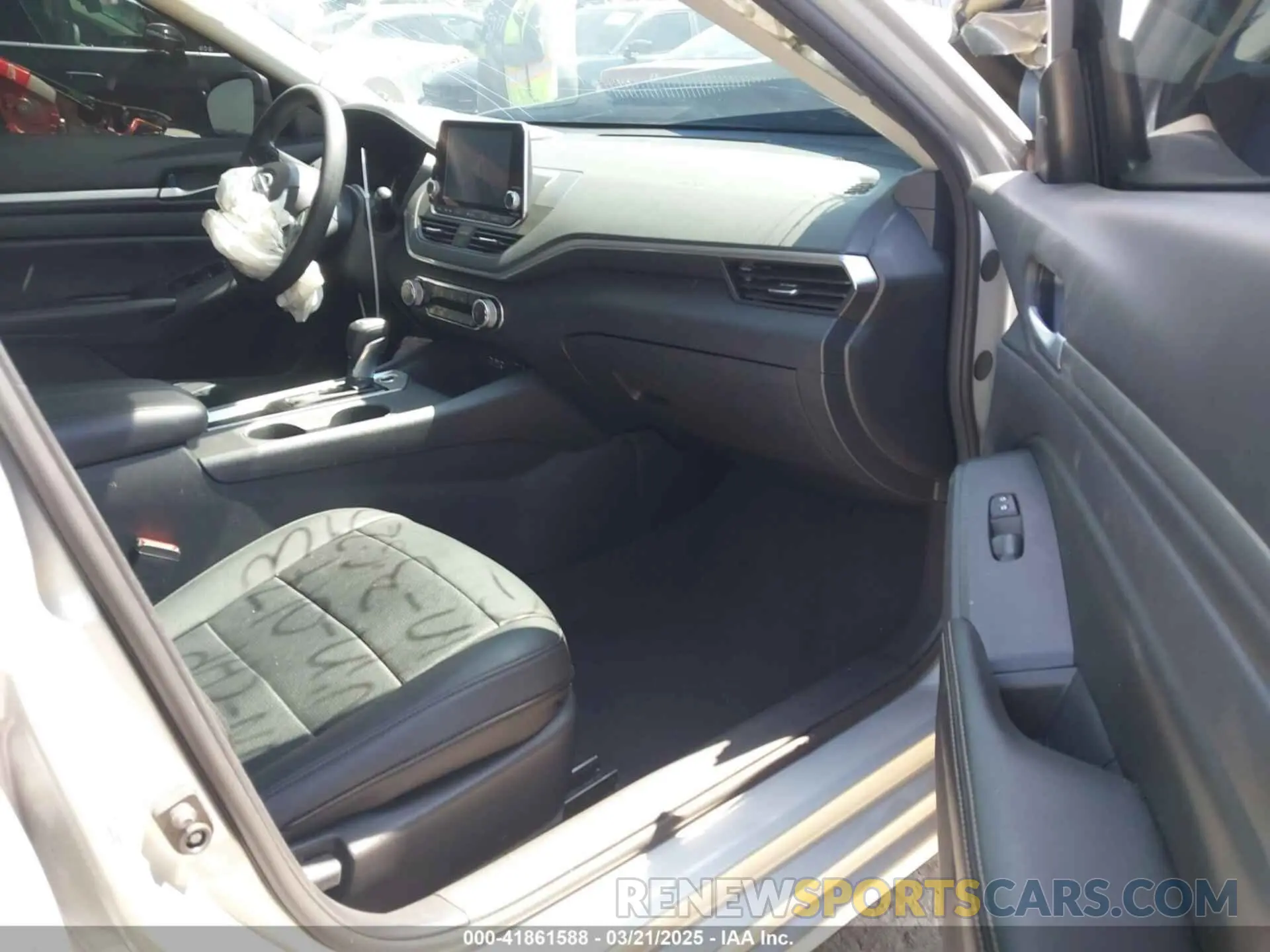 5 fotografías del automóvil dañado 1N4BL4DV3NN380173 NISSAN ALTIMA 2022