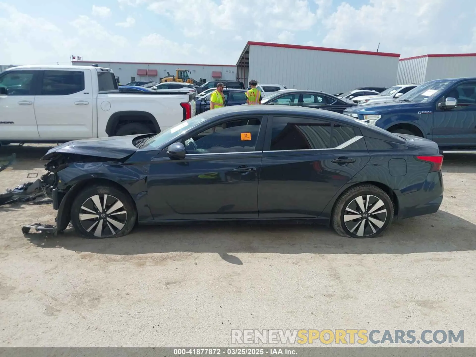 13 fotografías del automóvil dañado 1N4BL4DV3NN396048 NISSAN ALTIMA 2022