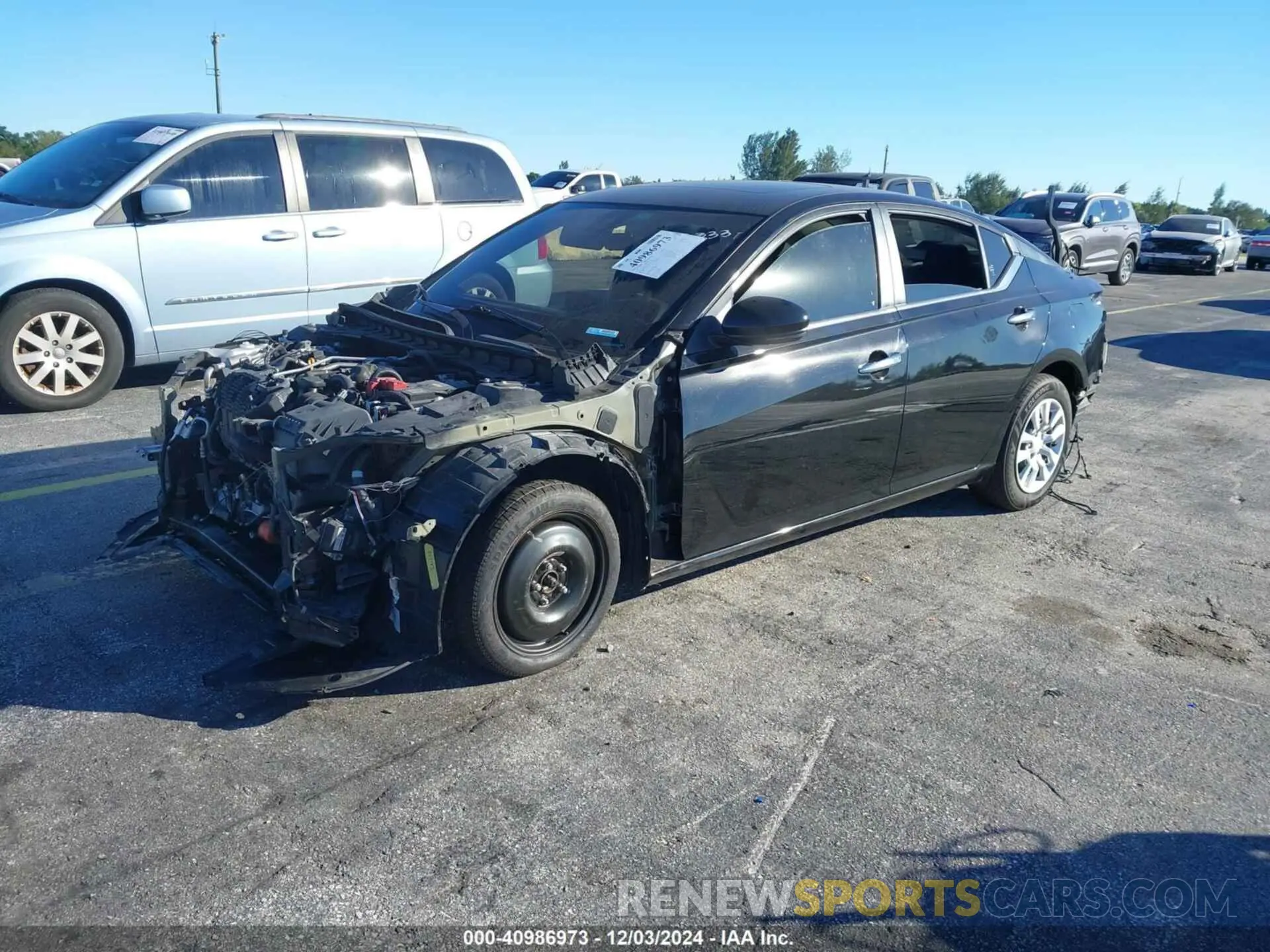 2 fotografías del automóvil dañado 1N4BL4DV6NN352397 NISSAN ALTIMA 2022