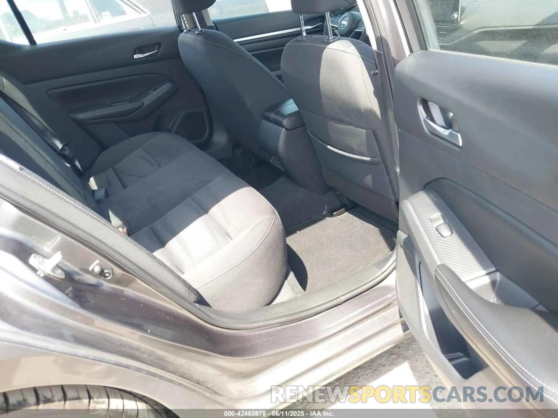 8 fotografías del automóvil dañado 1N4BL4DV6NN391166 NISSAN ALTIMA 2022