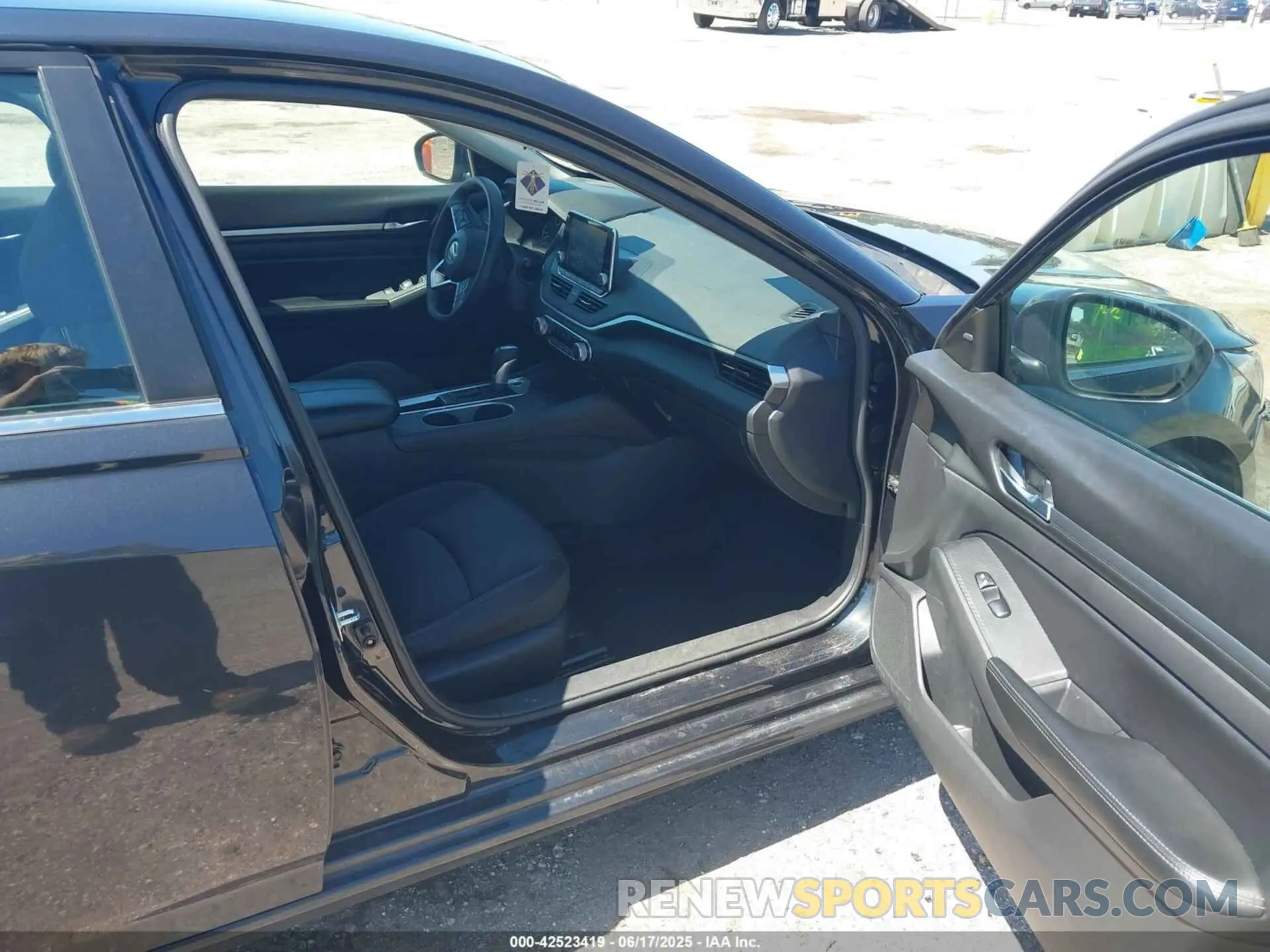 5 fotografías del automóvil dañado 1N4BL4DV7NN325015 NISSAN ALTIMA 2022