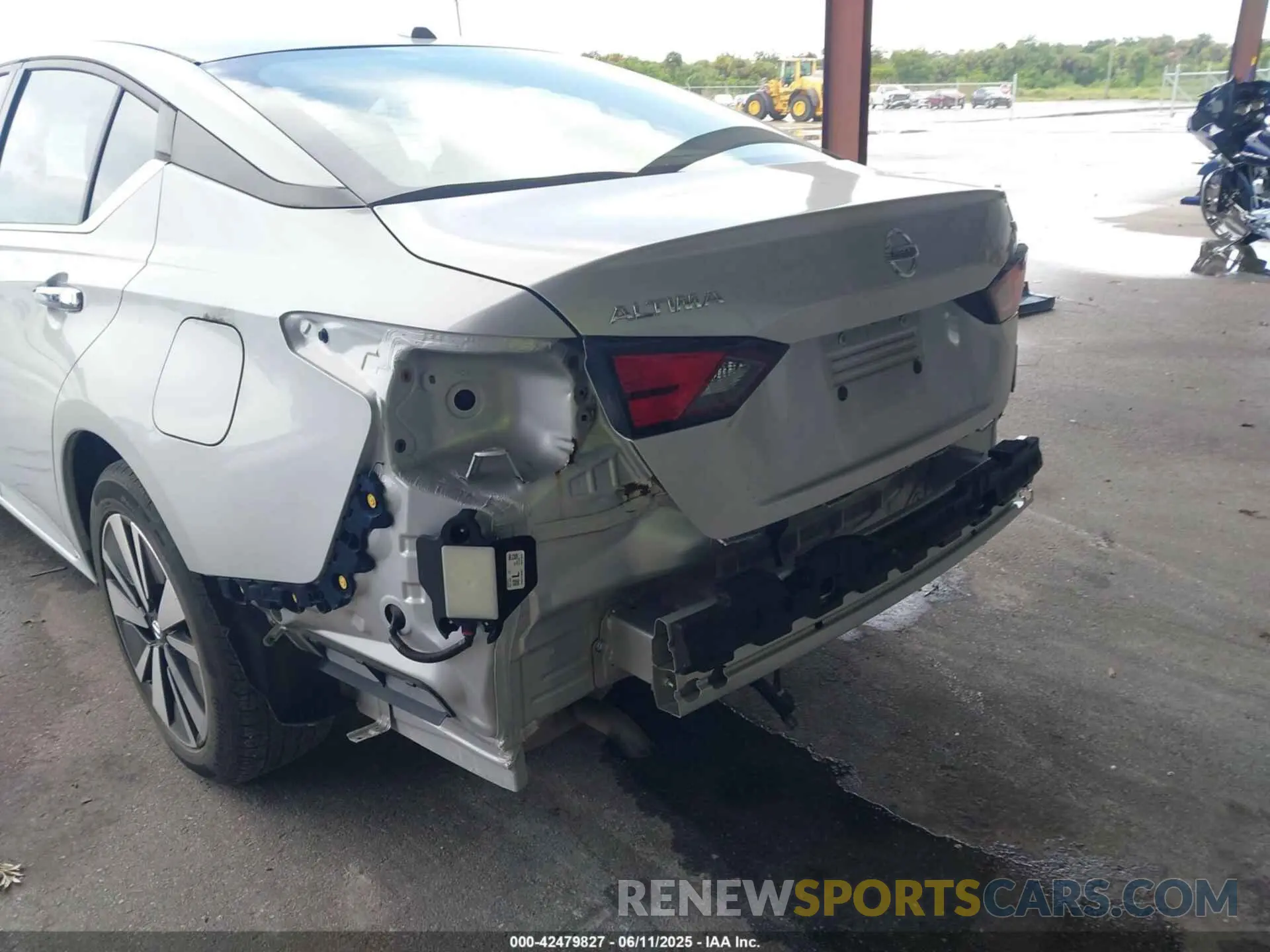 20 fotografías del automóvil dañado 1N4BL4DV8NN305632 NISSAN ALTIMA 2022
